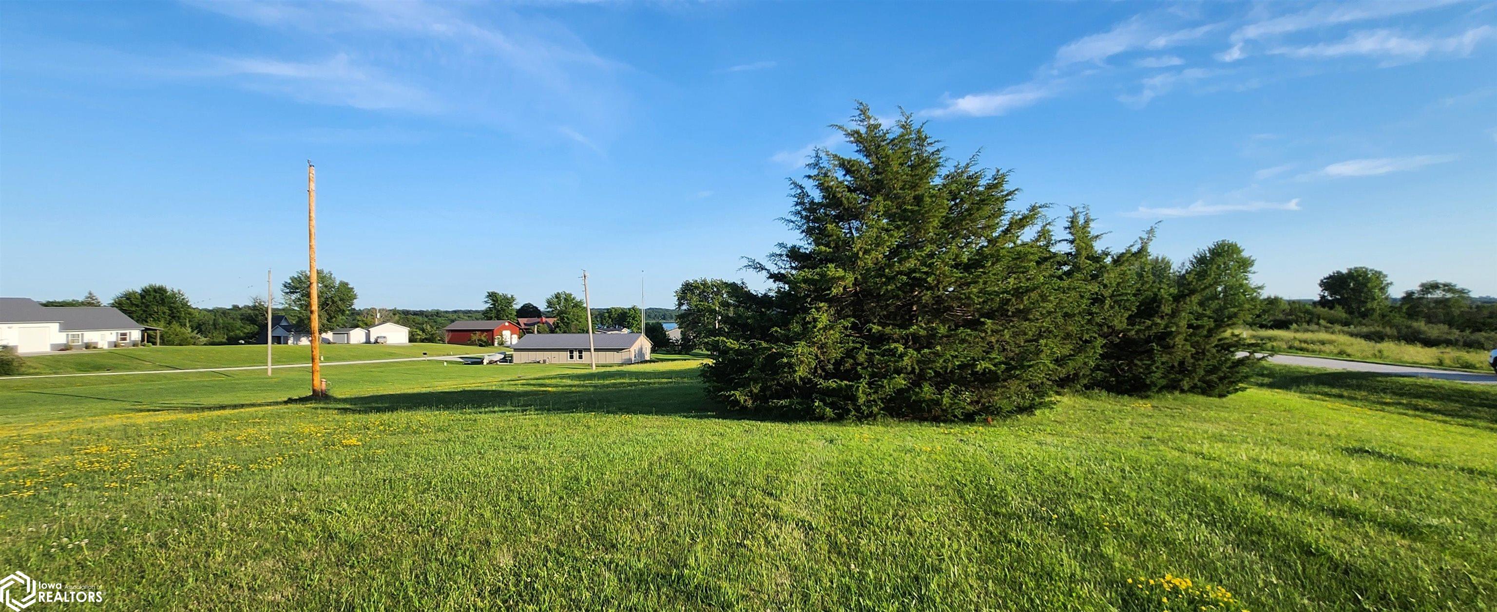 Bridgeview Drive, Melrose, Iowa image 2
