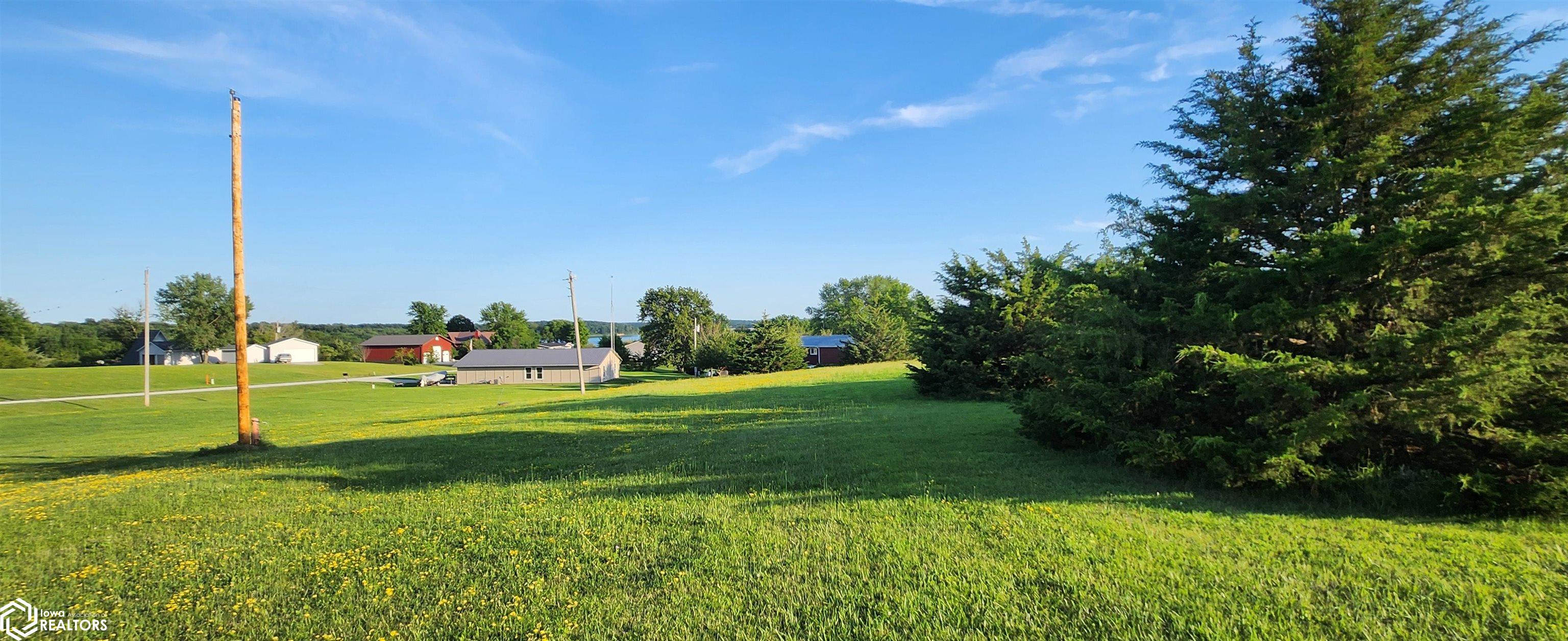 Bridgeview Drive, Melrose, Iowa image 3