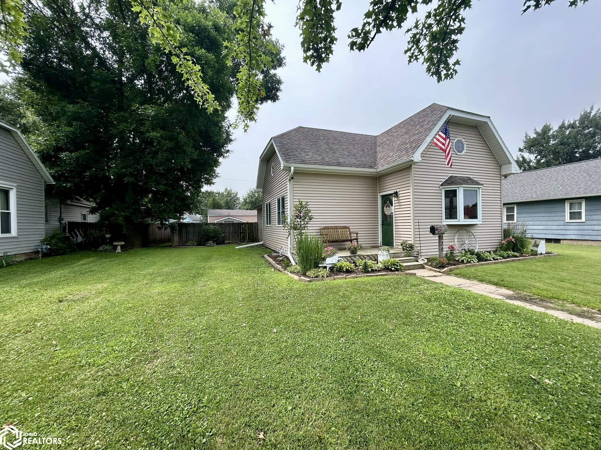 839 Buchanan Street, Wapello, Iowa image 1
