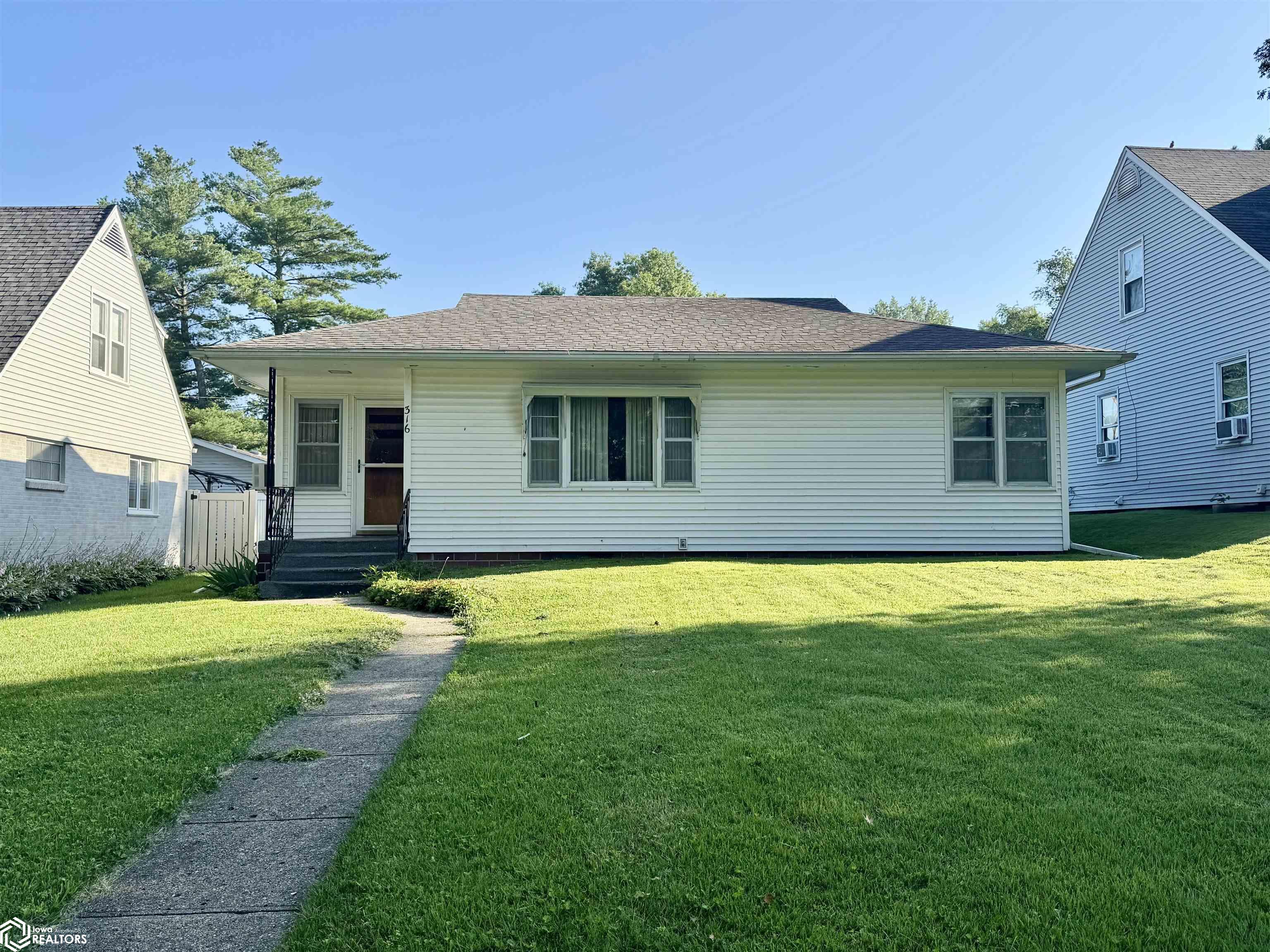 316 Mantz Avenue, Audubon, Iowa image 1
