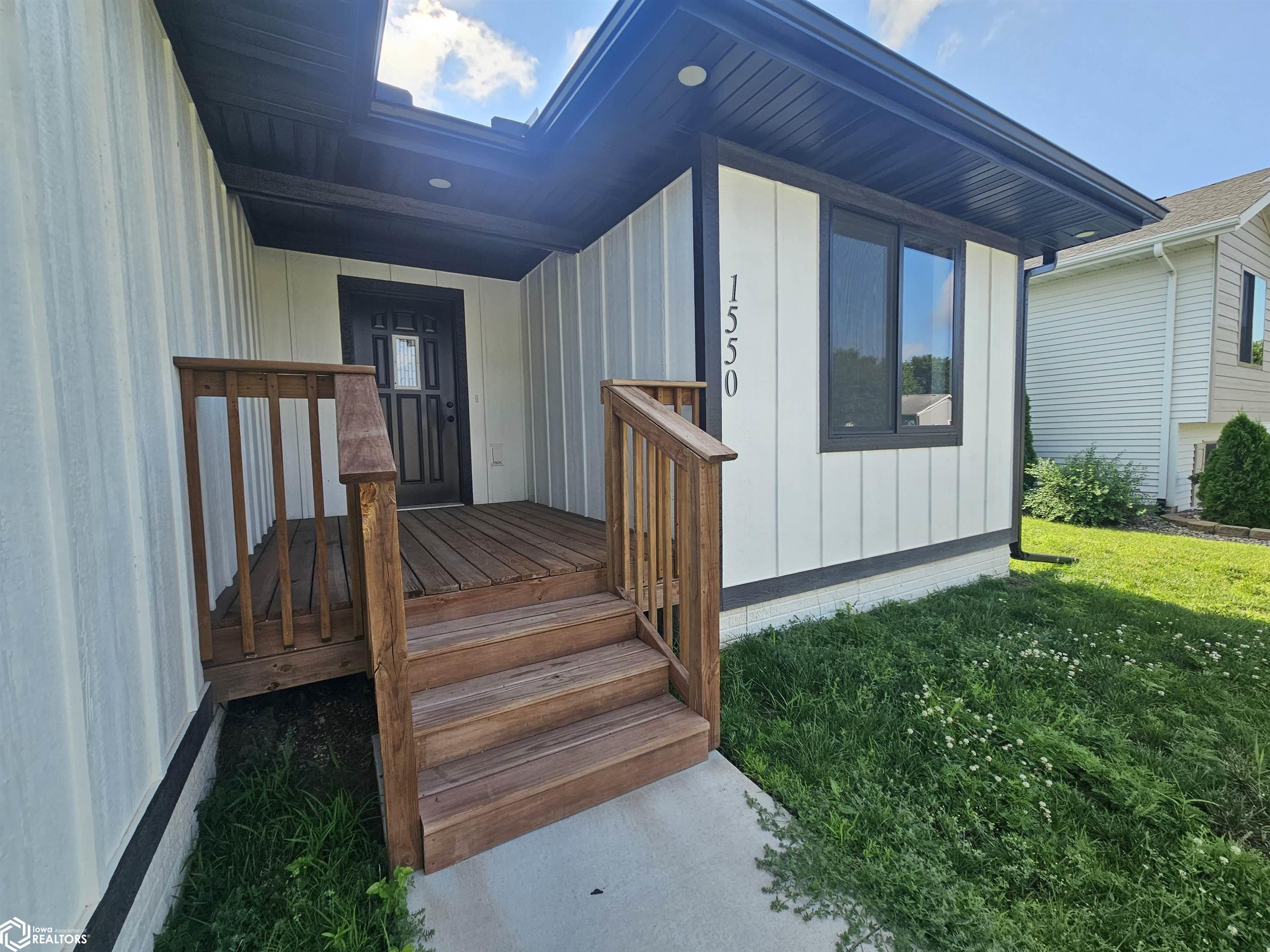 1550 Edgewood Drive, Carroll, Iowa image 3