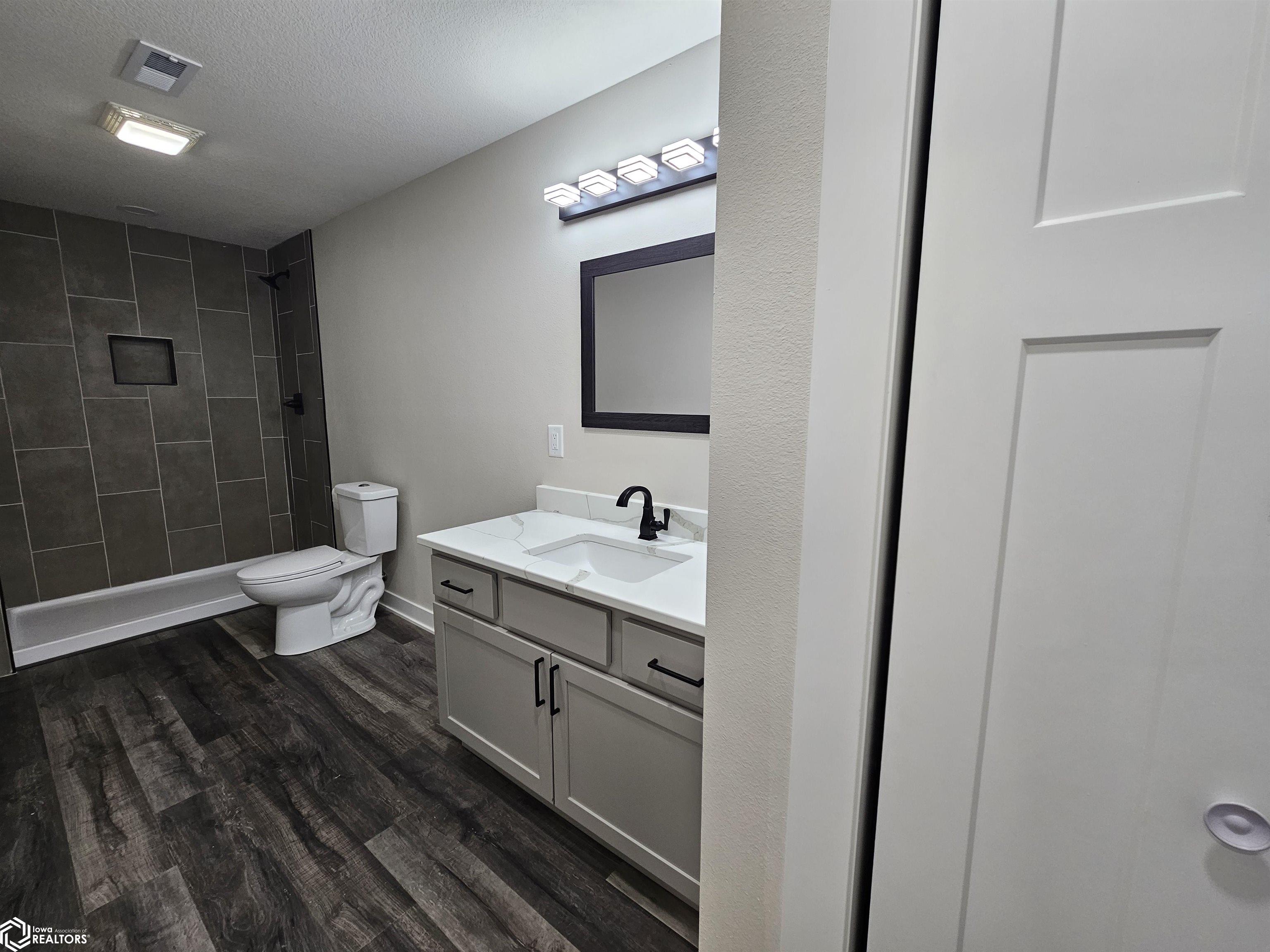 1550 Edgewood Drive, Carroll, Iowa image 30