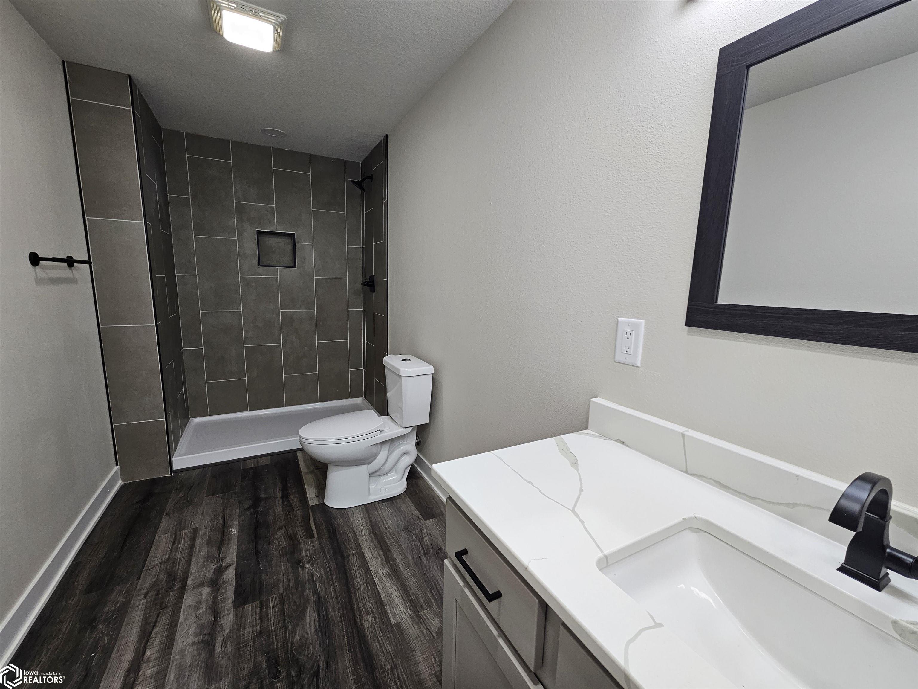 1550 Edgewood Drive, Carroll, Iowa image 31