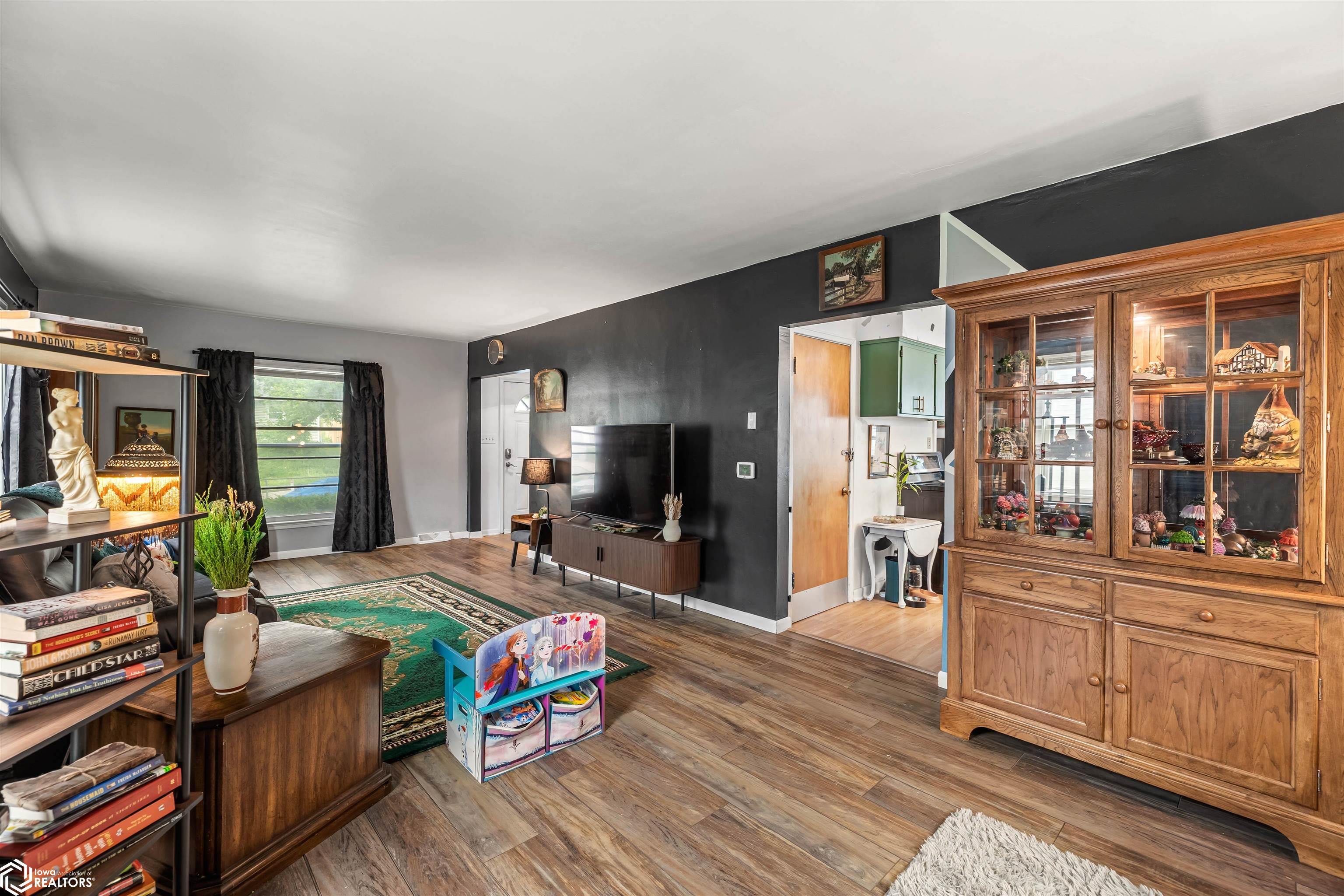 1416 Clinton Avenue, Des Moines, Iowa image 24