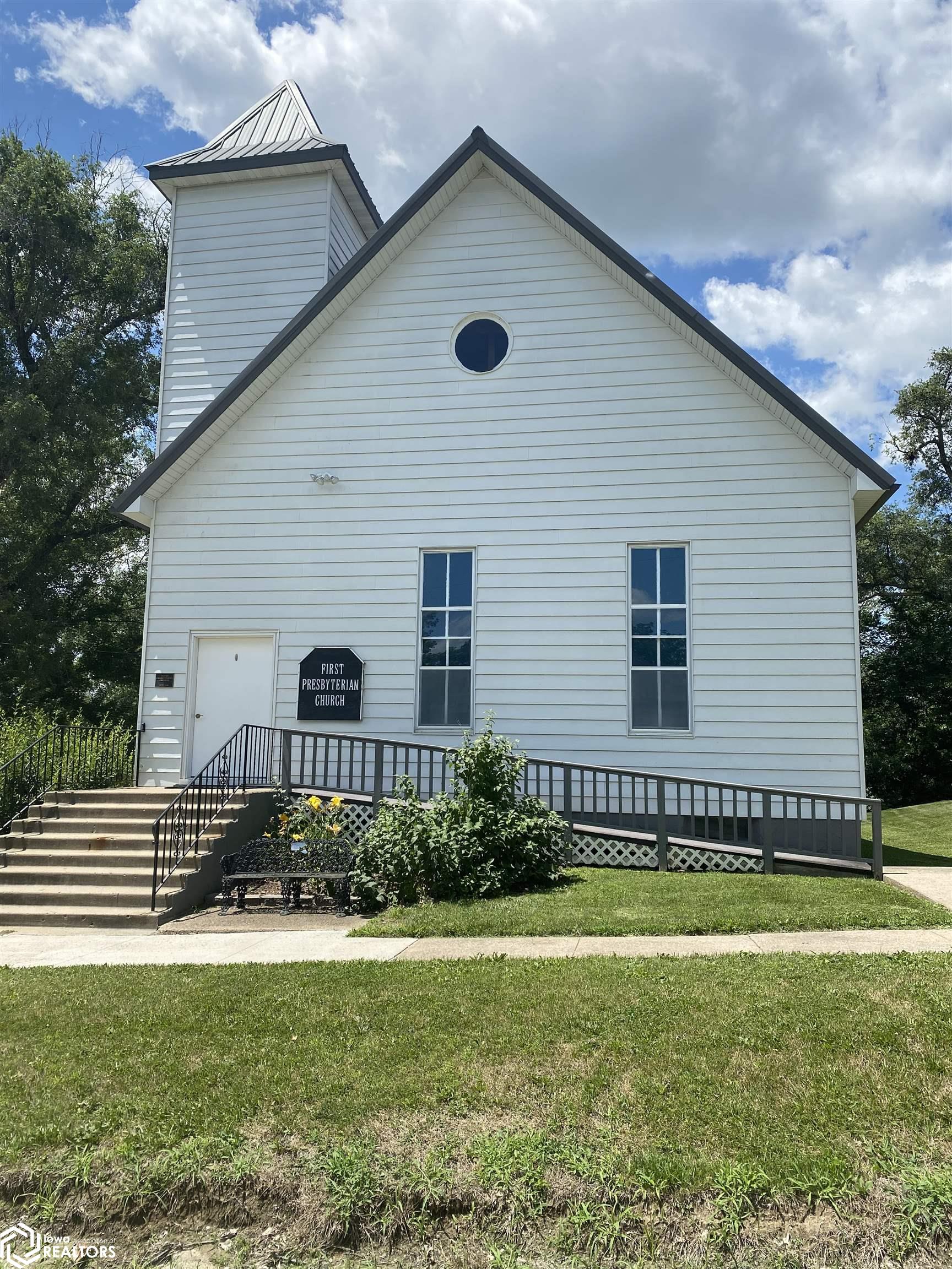 304 Walnut, Lucas, Iowa image 1