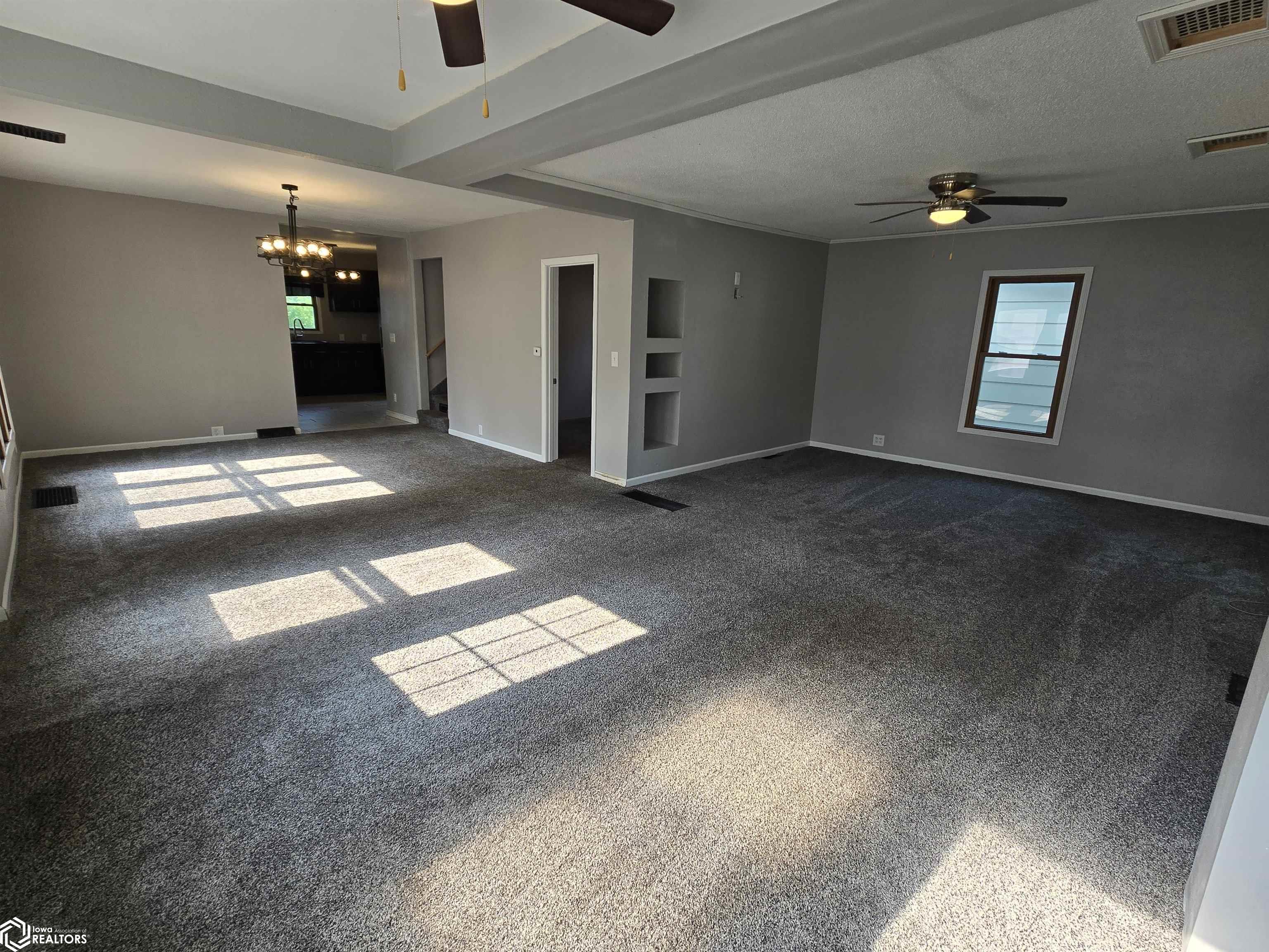 1110 Elm Street, Webster City, Iowa image 2