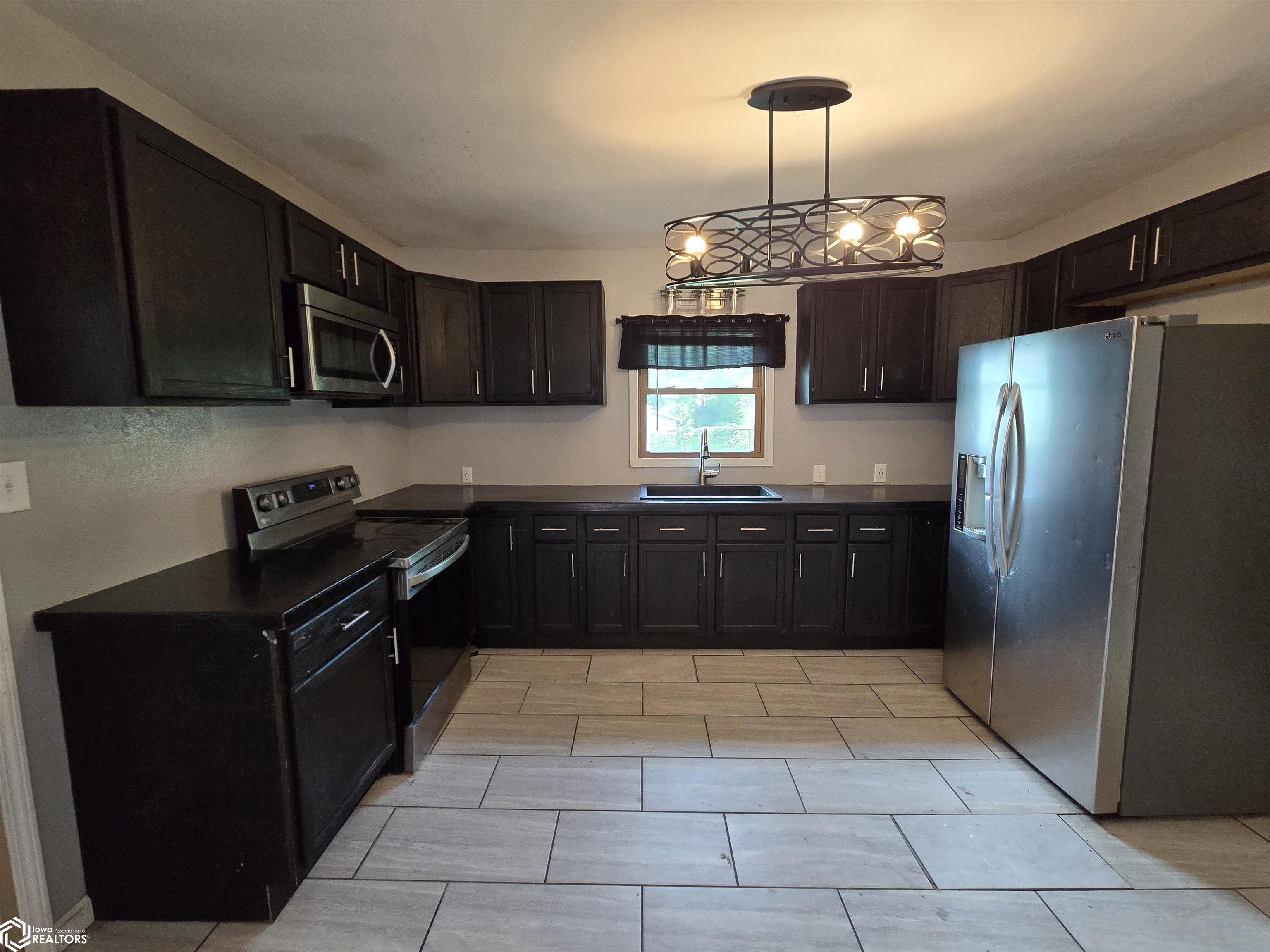 1110 Elm Street, Webster City, Iowa image 8