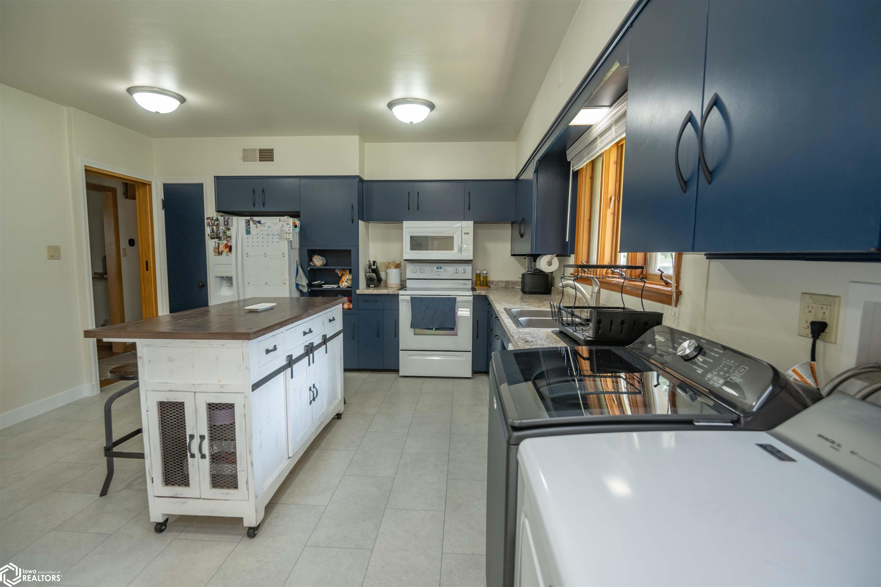 1805 N Ash Street, Ottumwa, Iowa image 17