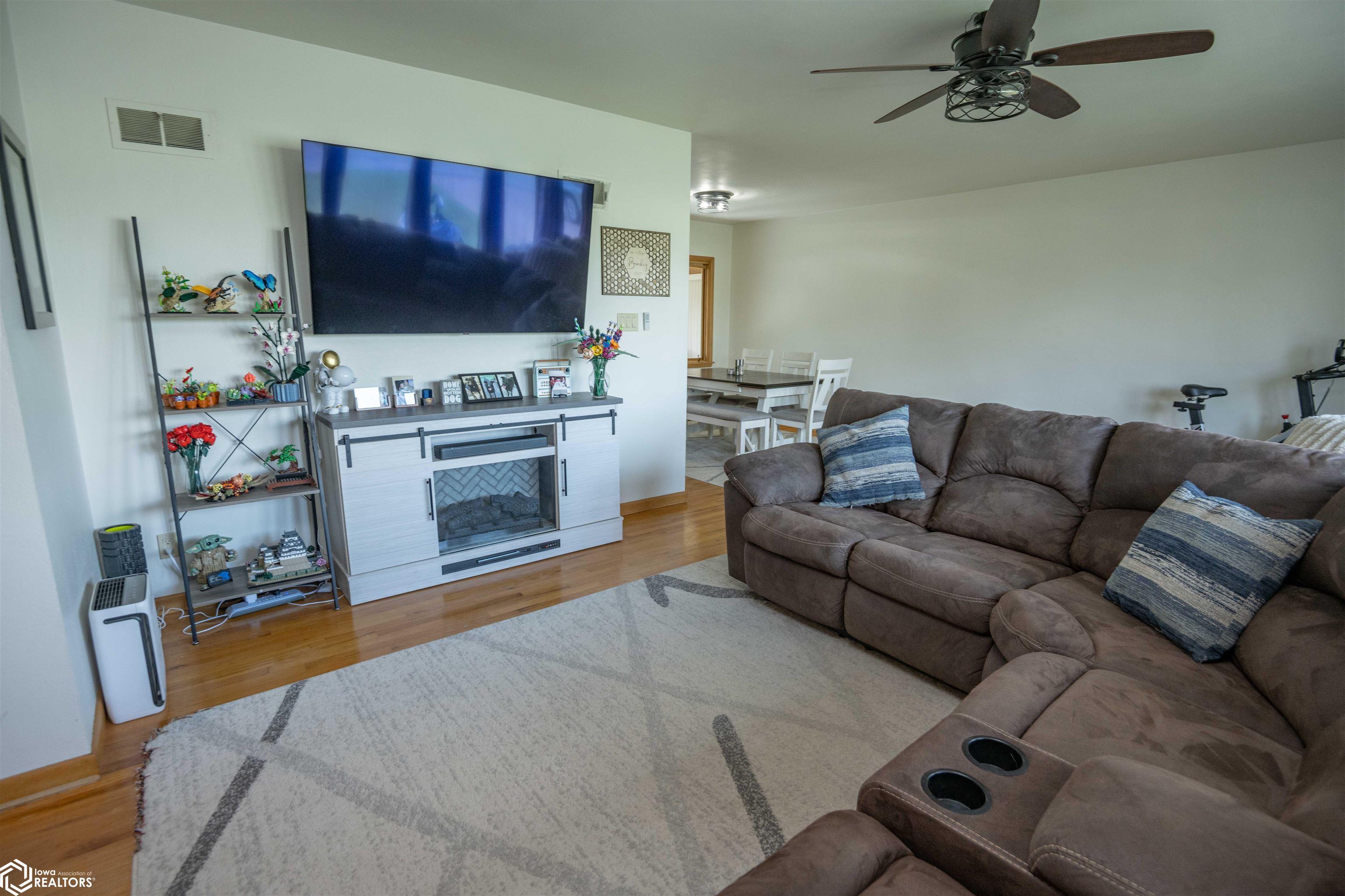 1805 N Ash Street, Ottumwa, Iowa image 28