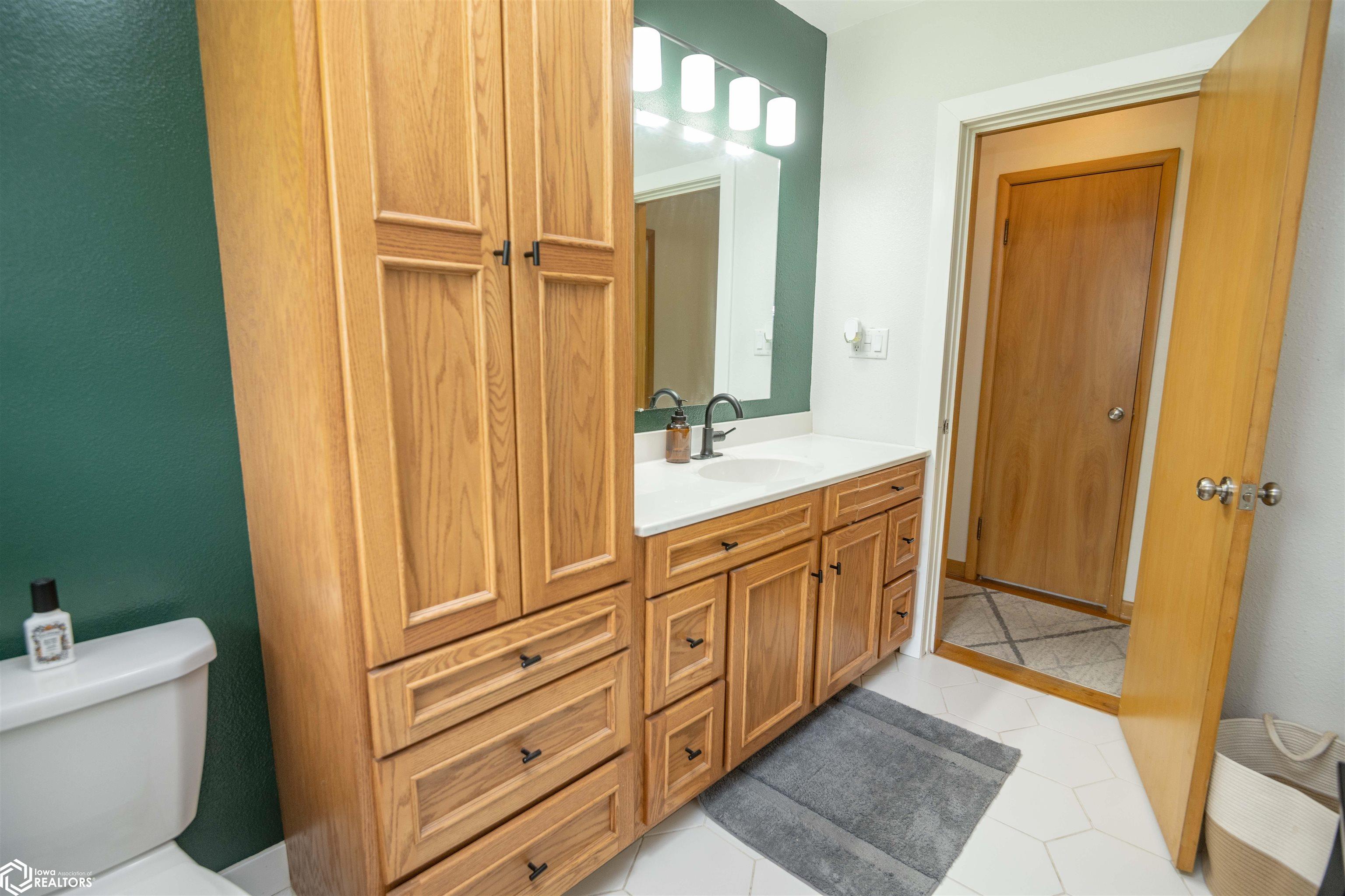 1805 N Ash Street, Ottumwa, Iowa image 33