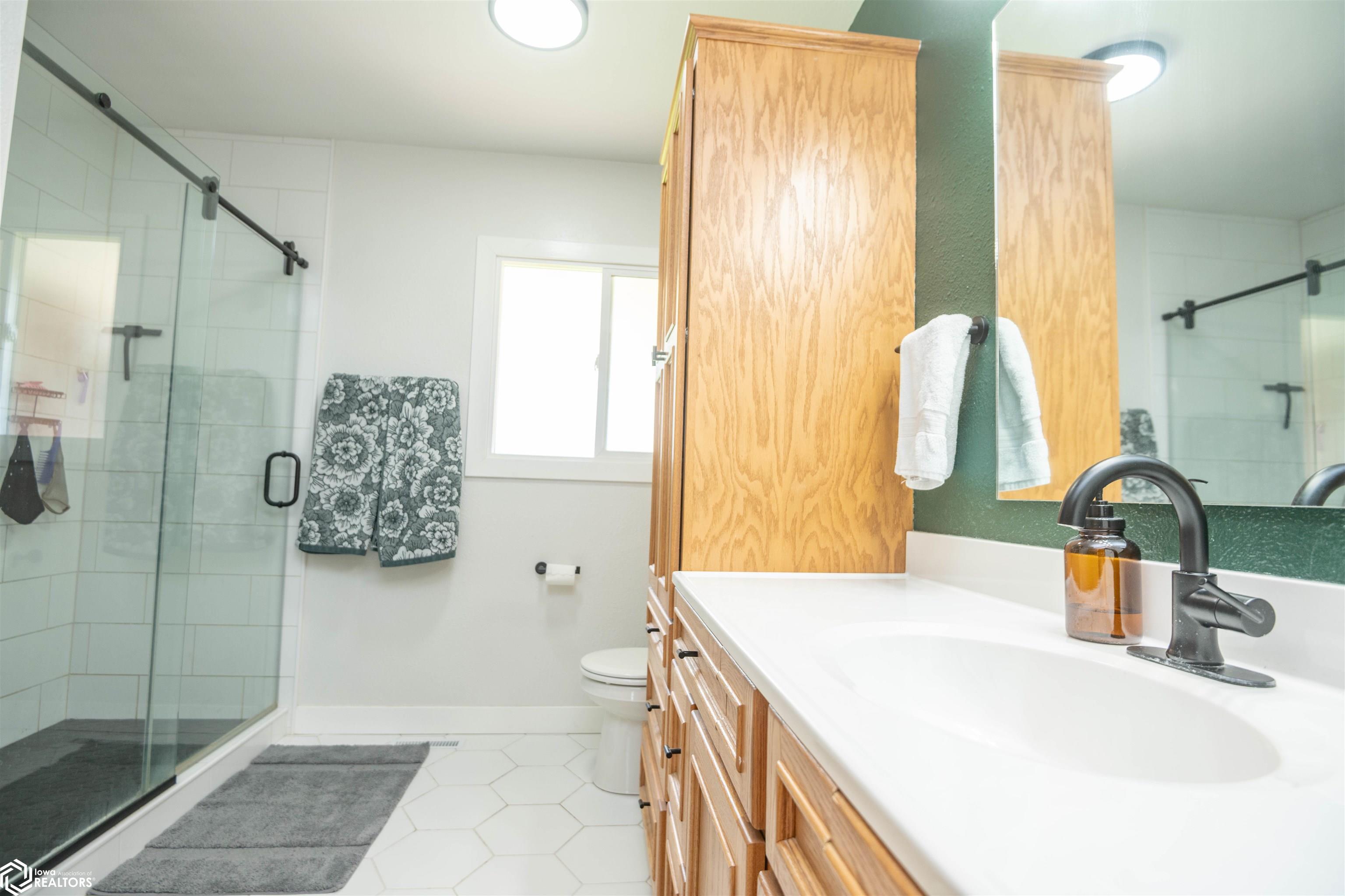 1805 N Ash Street, Ottumwa, Iowa image 39