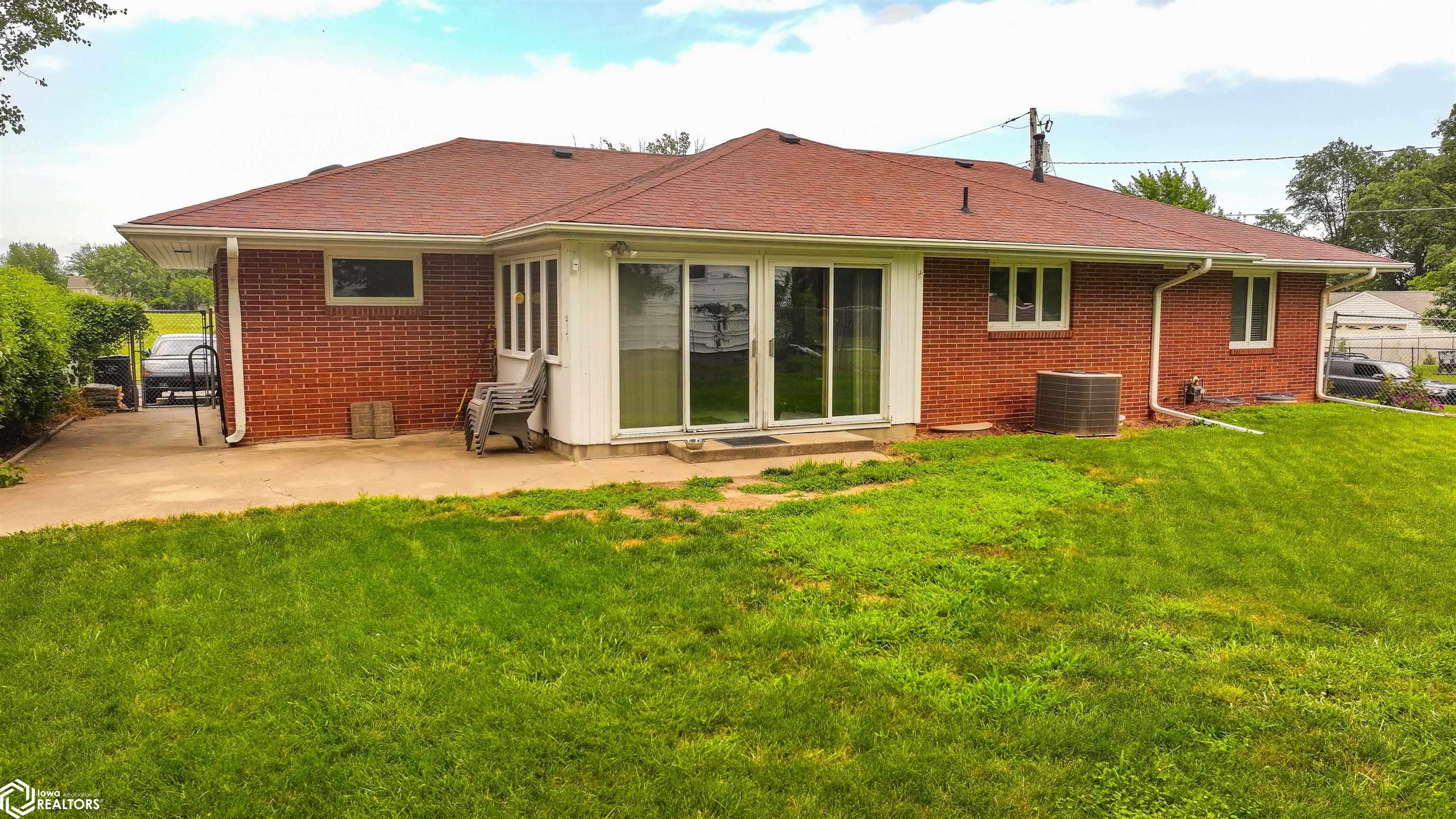 1805 N Ash Street, Ottumwa, Iowa image 9