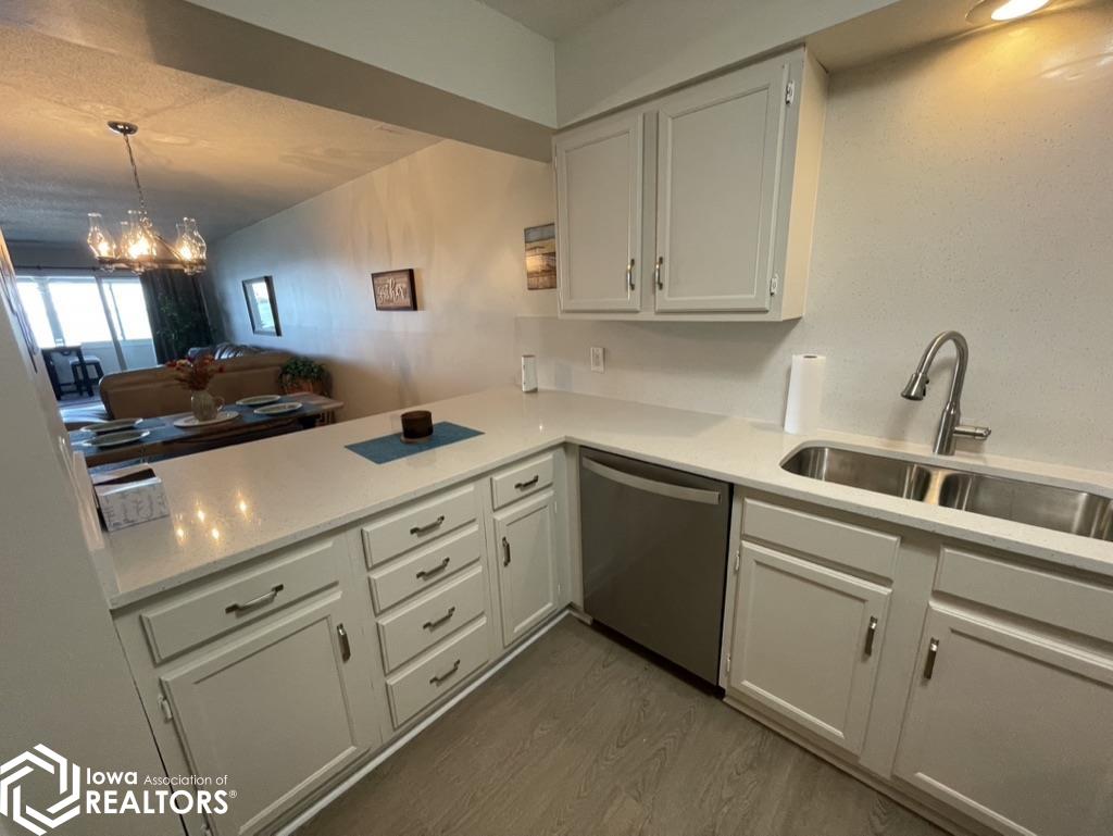 2515 S Lakeview Court #204, Clear Lake, Iowa image 4