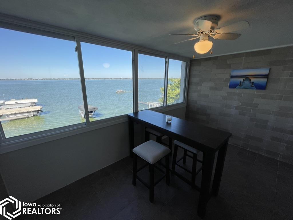 2515 S Lakeview Court #204, Clear Lake, Iowa image 8