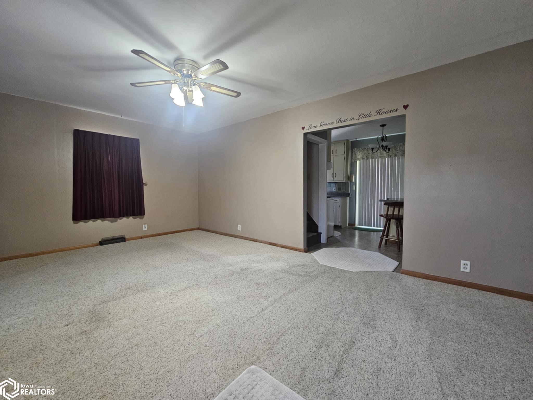 1305 Bank Street, Webster City, Iowa image 7