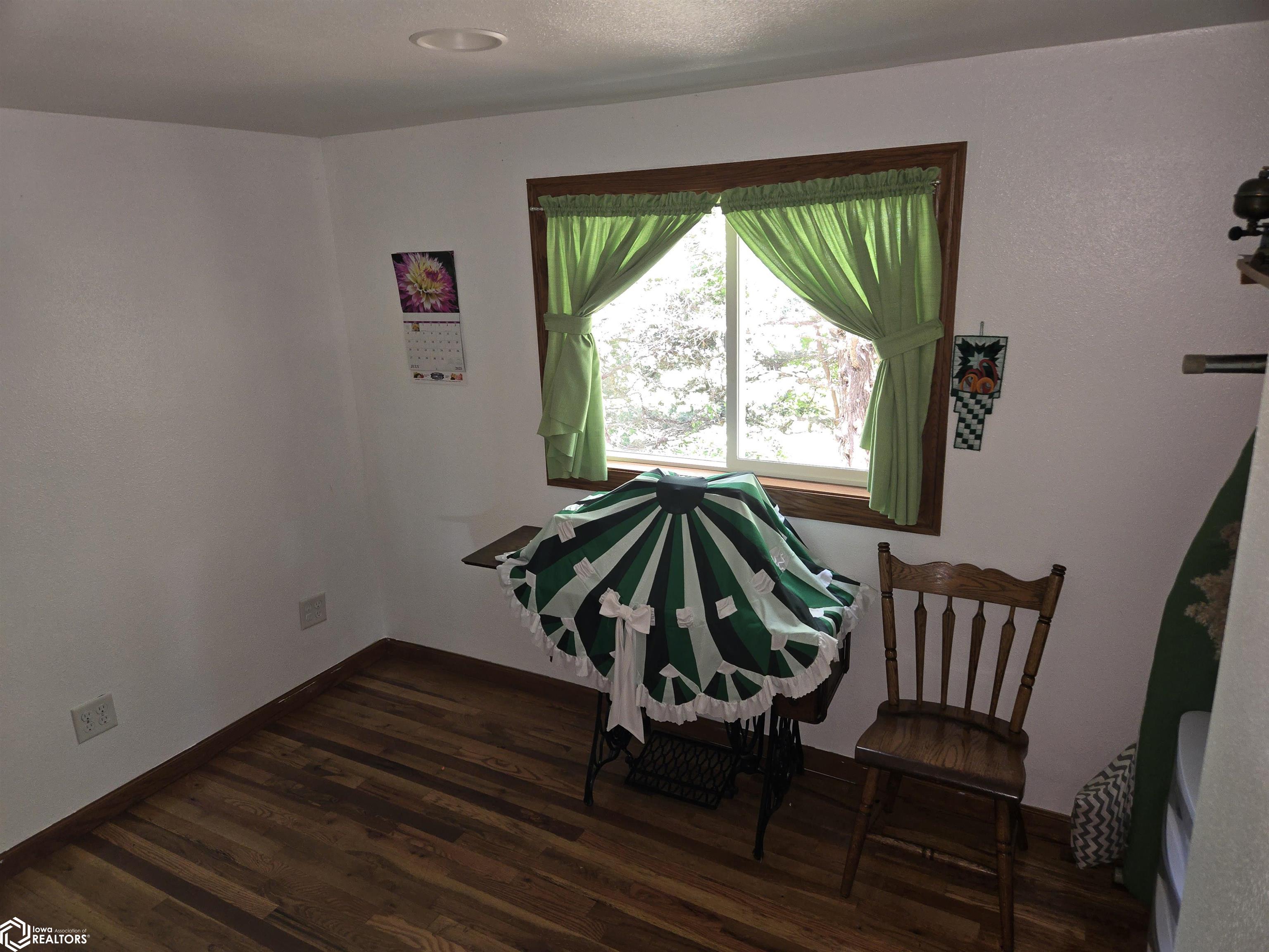 43295 190th Avenue, Chariton, Iowa image 18