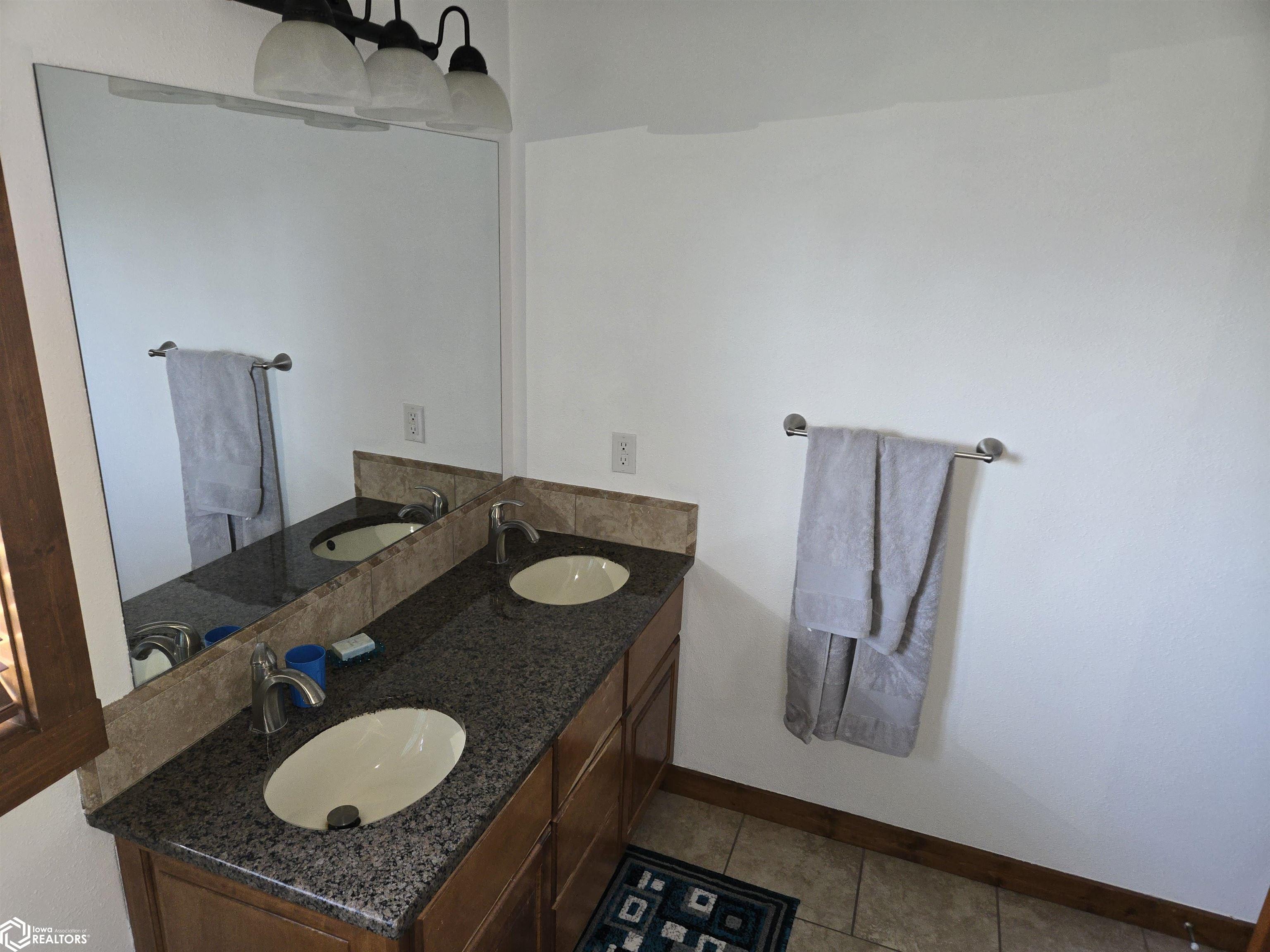 43295 190th Avenue, Chariton, Iowa image 25