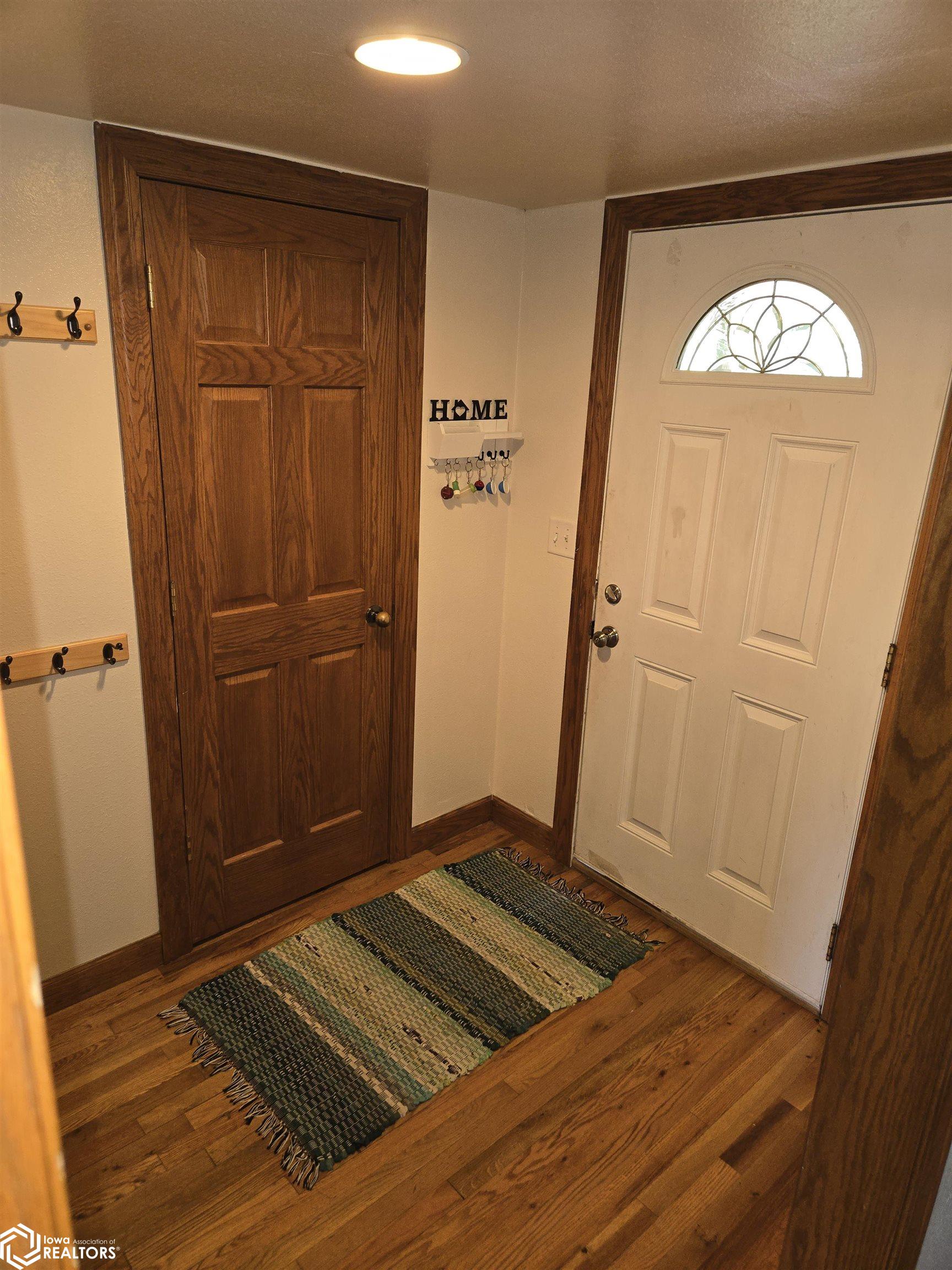43295 190th Avenue, Chariton, Iowa image 4