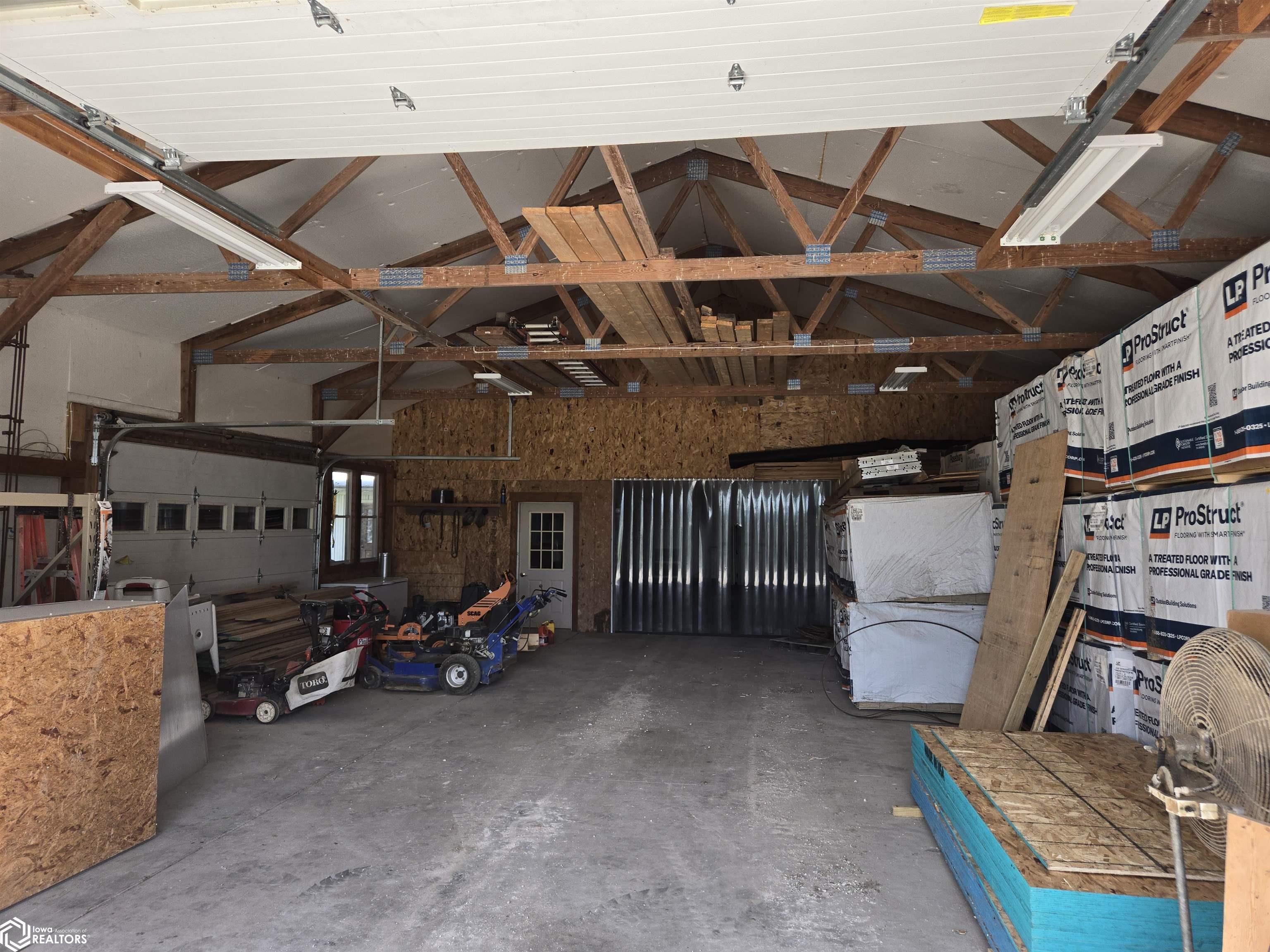 43295 190th Avenue, Chariton, Iowa image 36