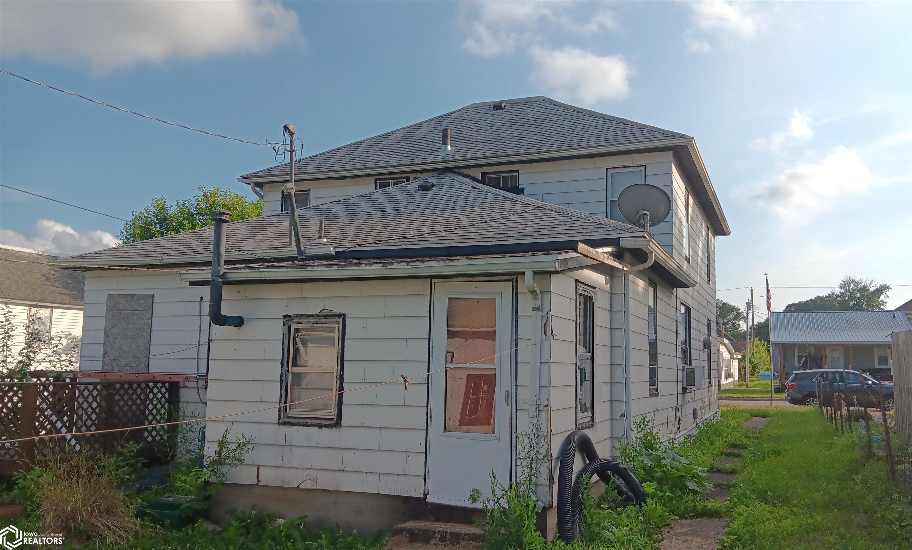 1821 Johnson Street, Keokuk, Iowa image 5