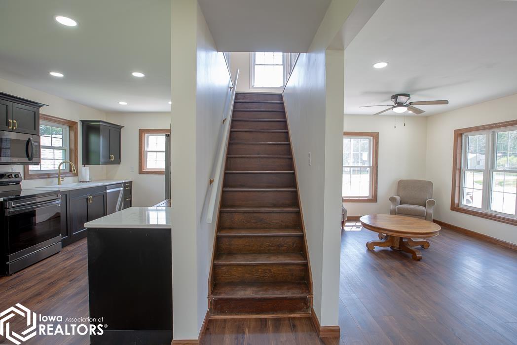 716 1st Avenue, Hampton, Iowa image 12