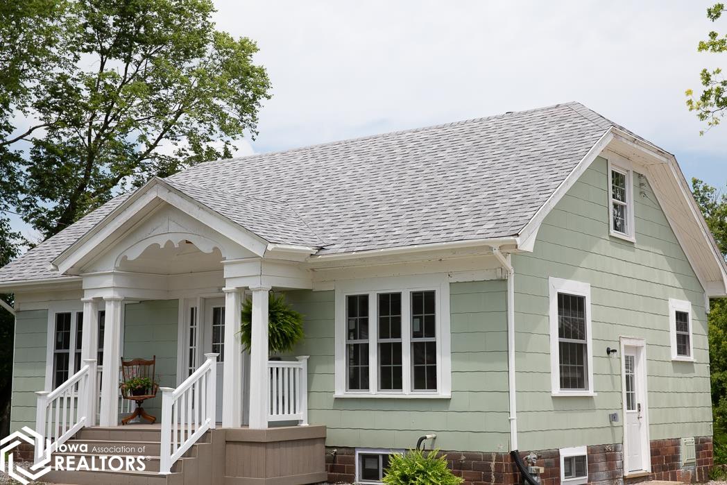 716 1st Avenue, Hampton, Iowa image 17