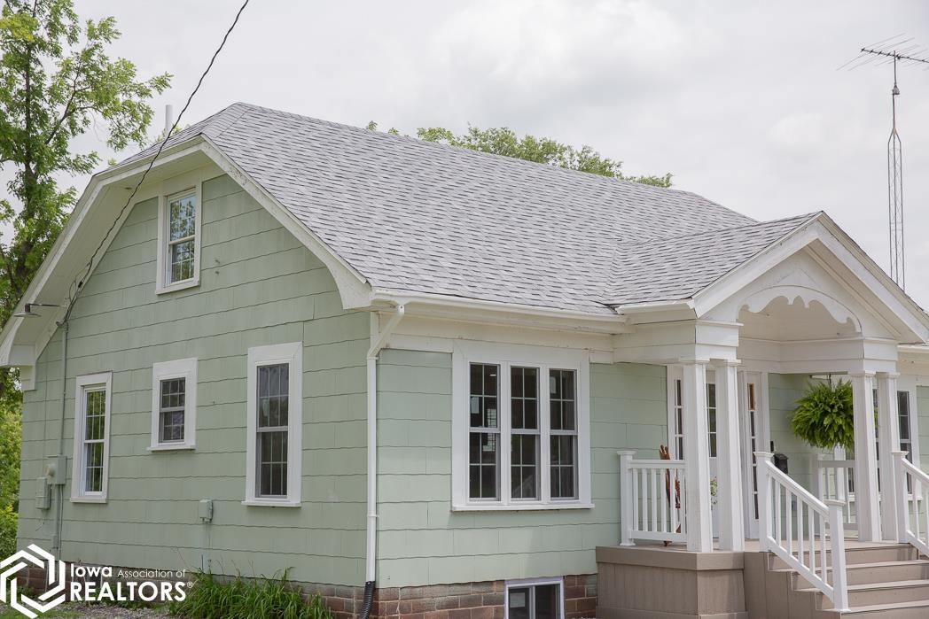716 1st Avenue, Hampton, Iowa image 19