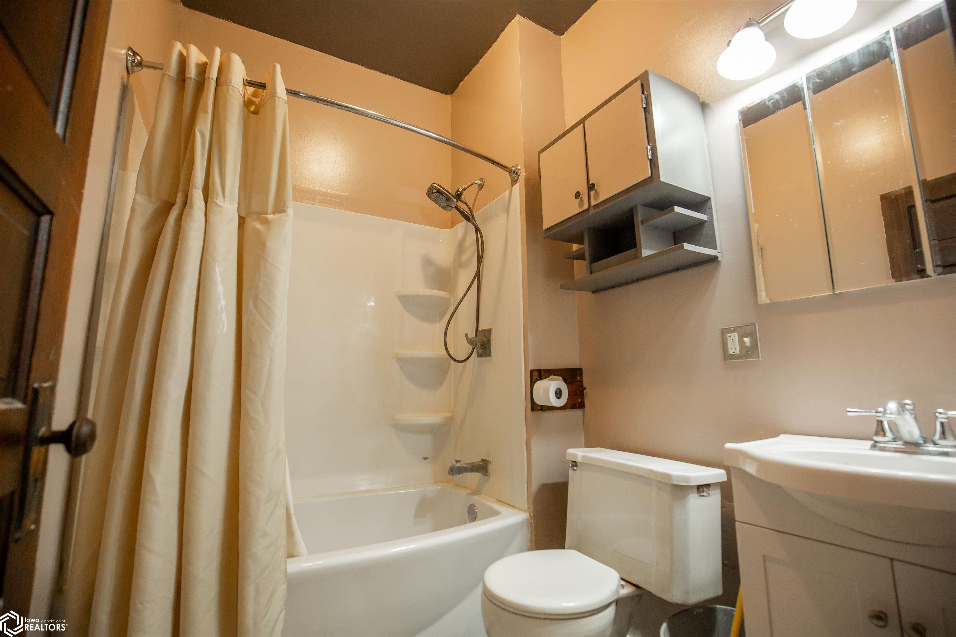 101 Ash Avenue, Swea City, Iowa image 10