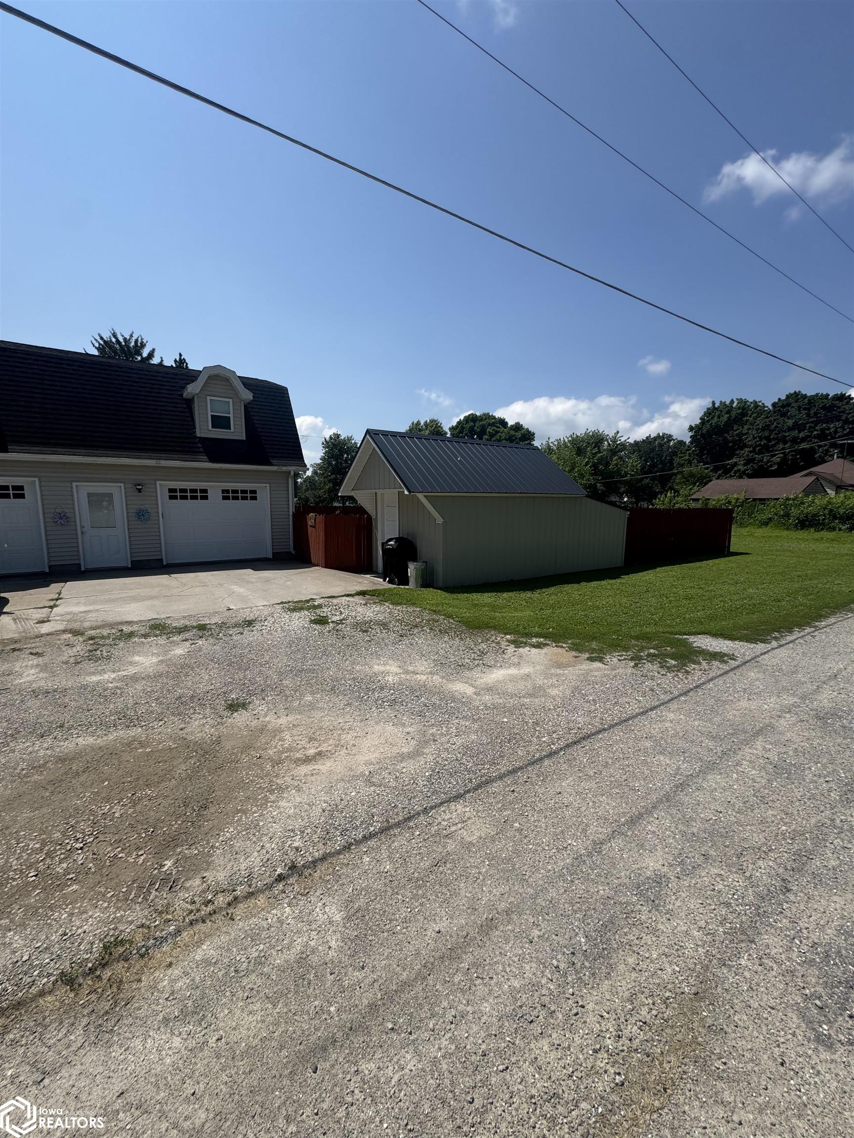 521 S 2nd Street, Wapello, Iowa image 10
