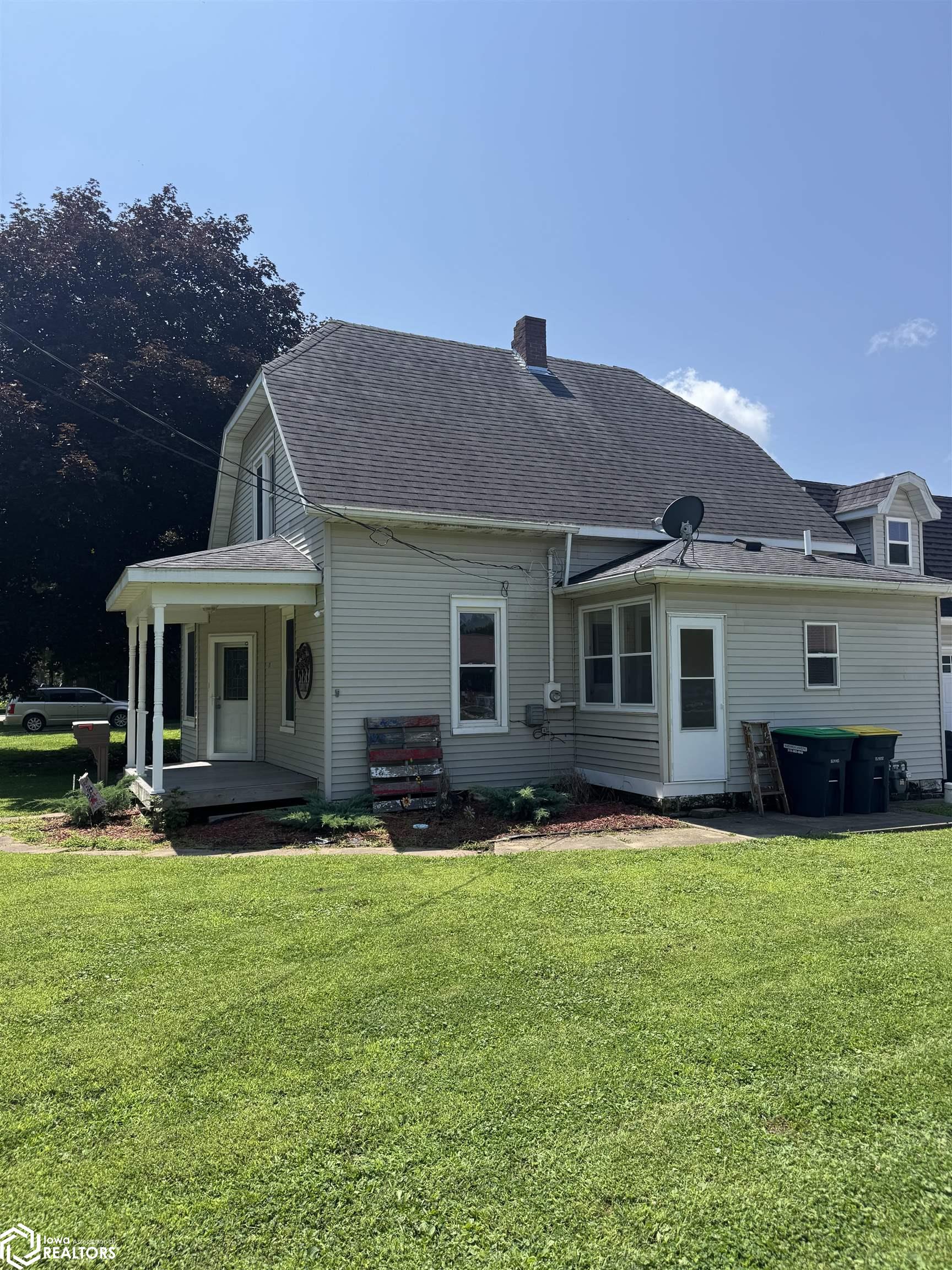 521 S 2nd Street, Wapello, Iowa image 3
