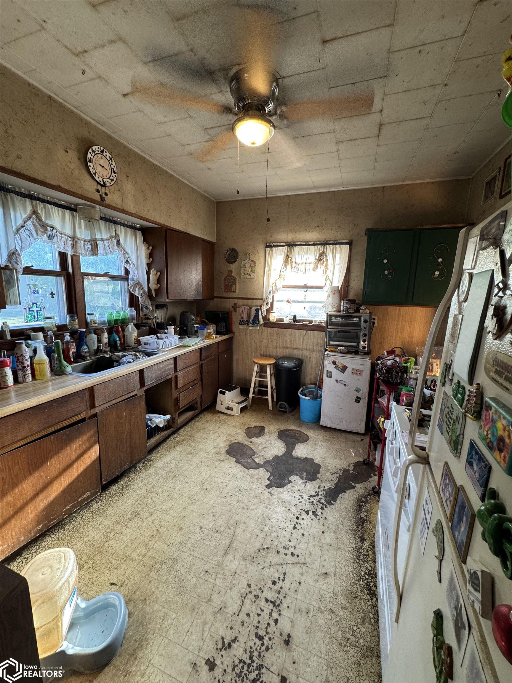 110 W Walnut Avenue, Manly, Iowa image 13