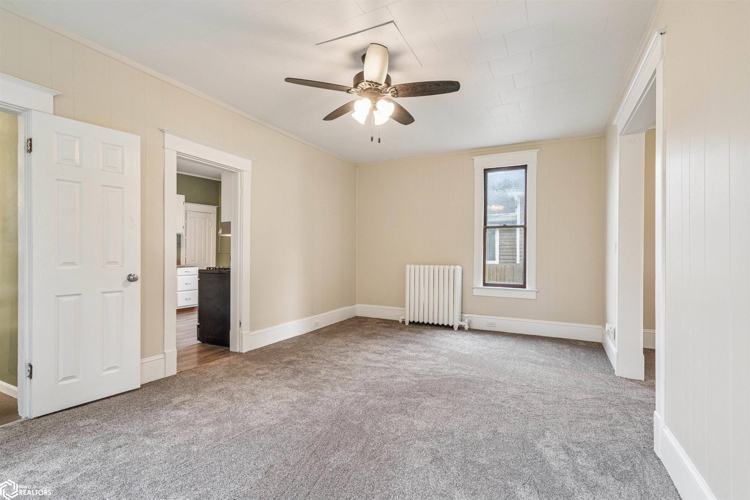 1219 N 7th Street, Burlington, Iowa image 8
