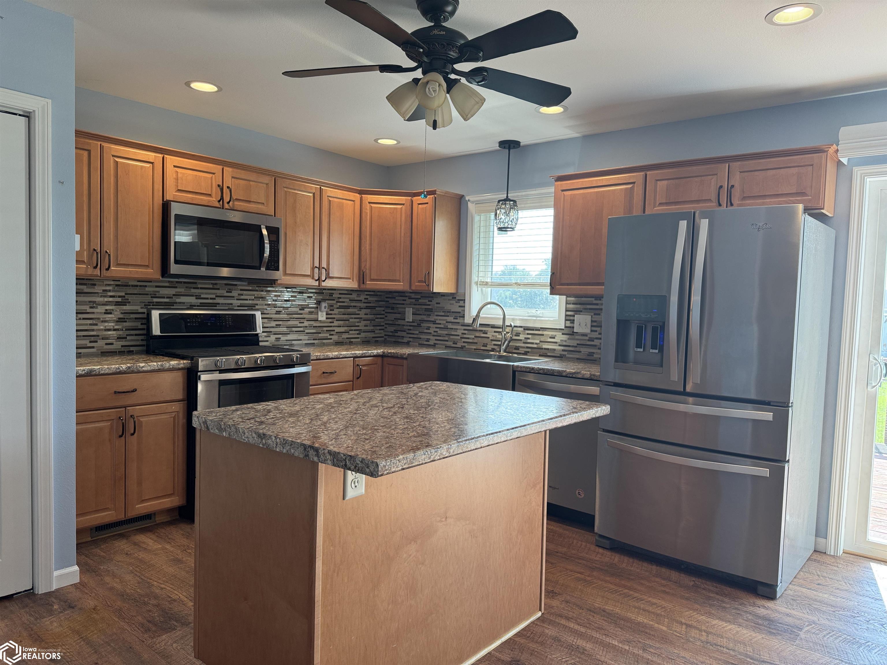 405 Vica Lane, Fort Madison, Iowa image 10