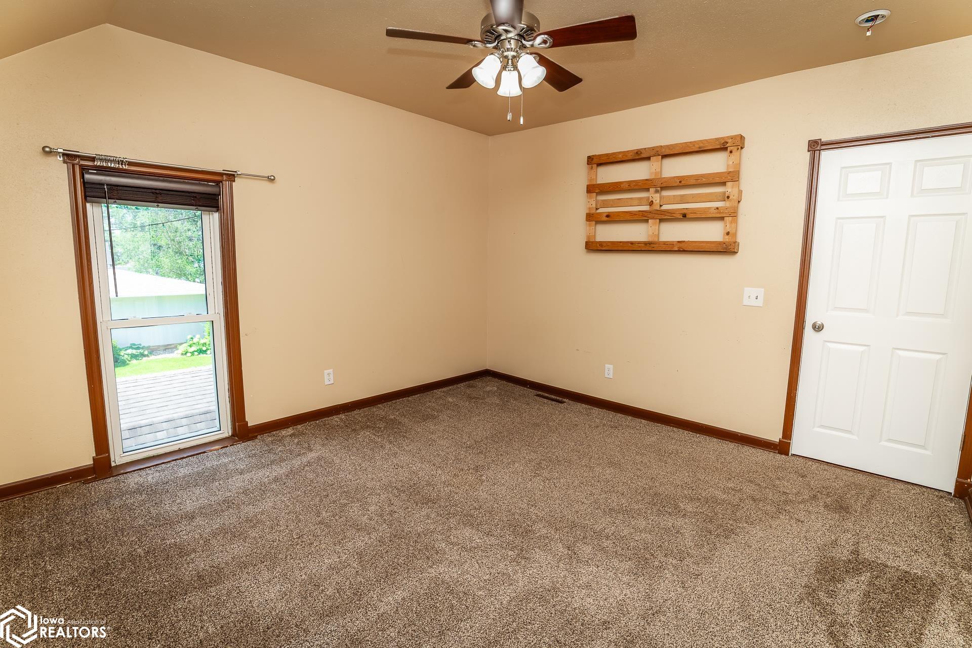 101 5th Street, State Center, Iowa image 33