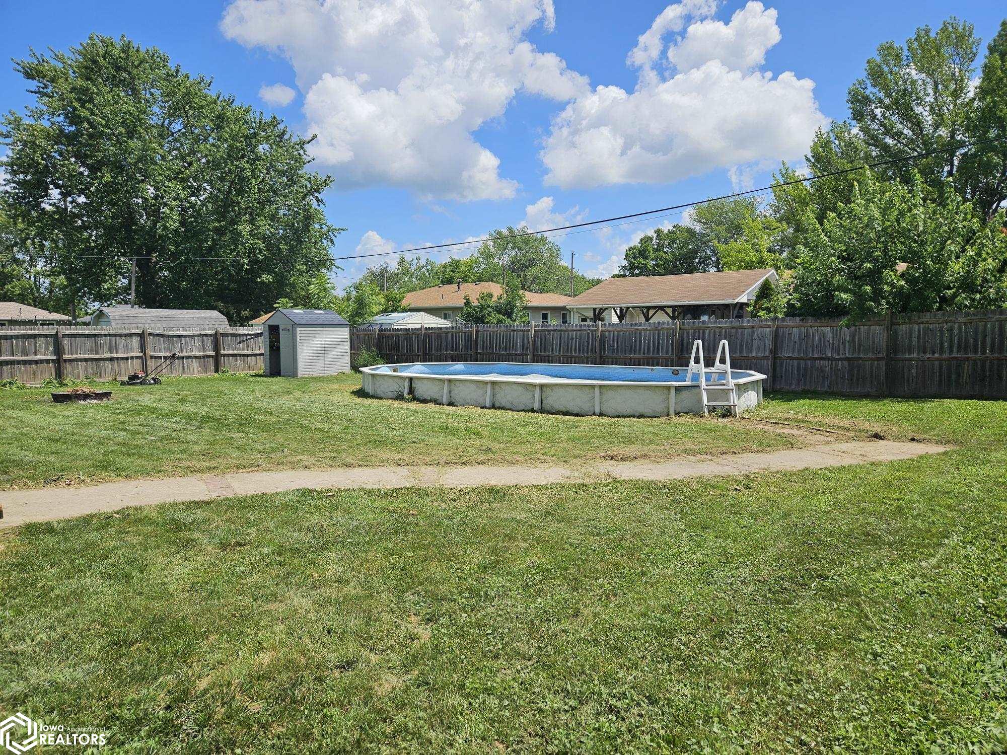 2716 Clearview Street, Ottumwa, Iowa image 4