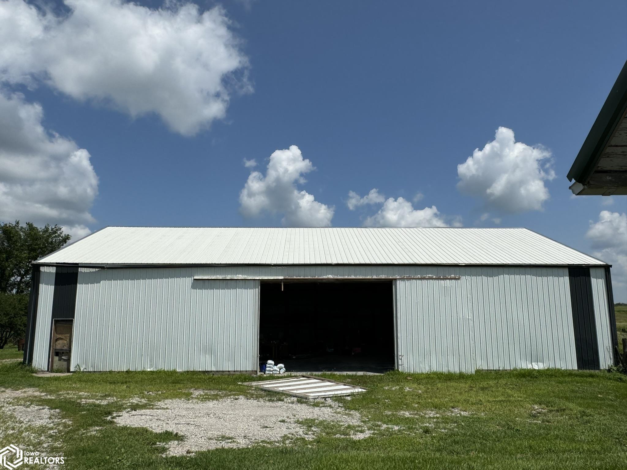 12255 524th Street, Seymour, Iowa image 9