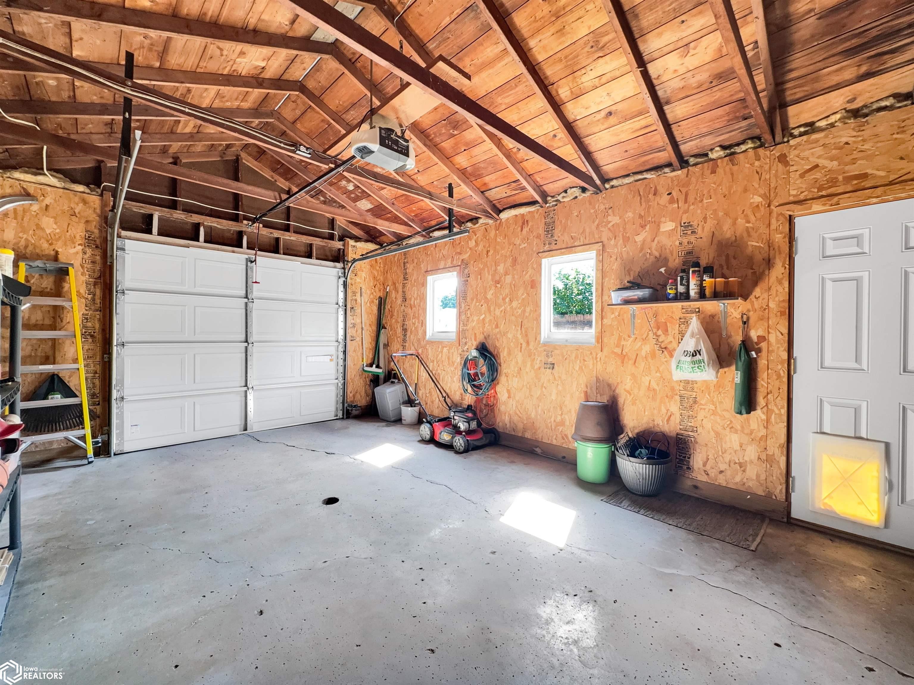 220 5th Avenue, Hampton, Iowa image 18