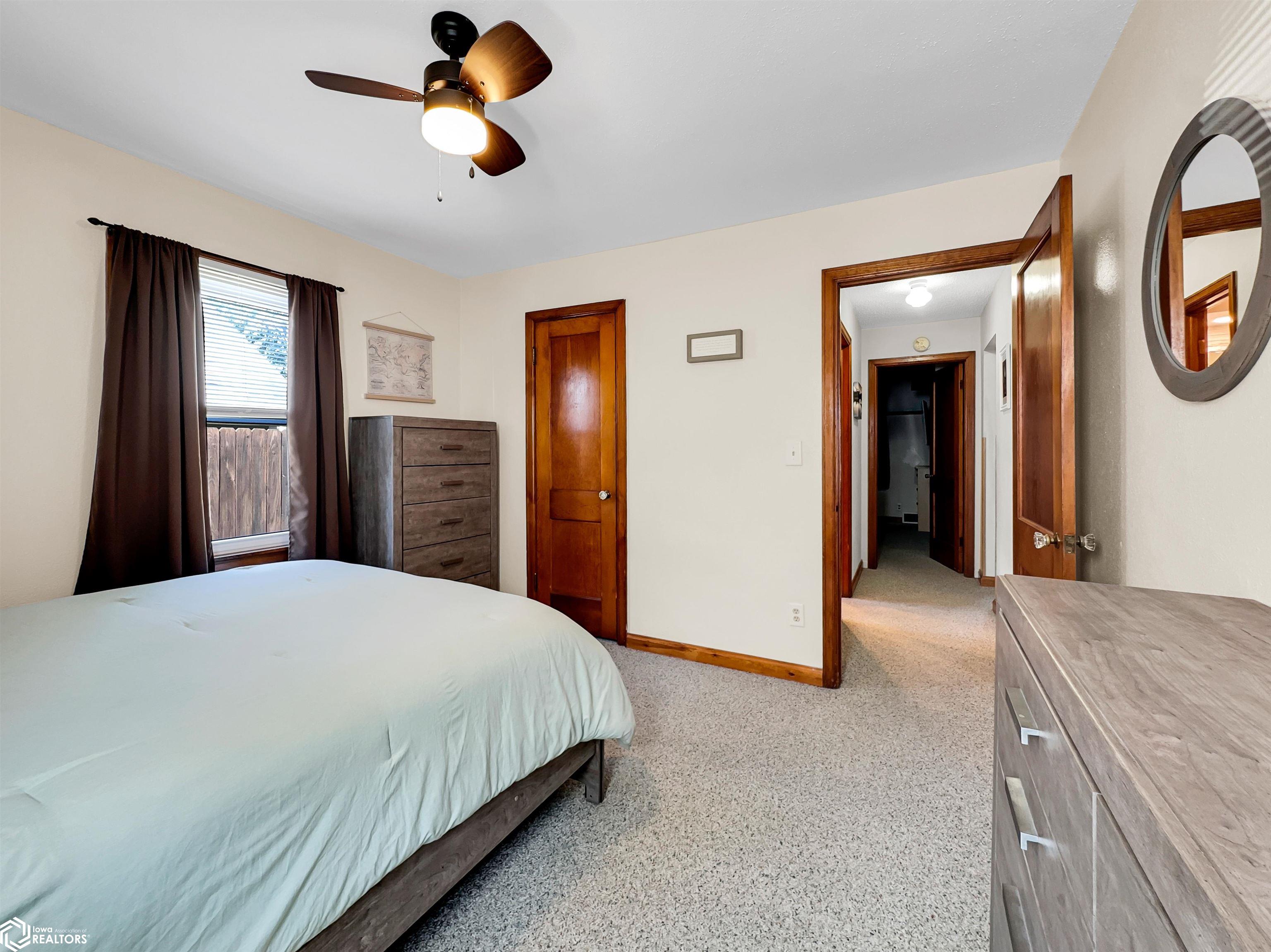 220 5th Avenue, Hampton, Iowa image 9