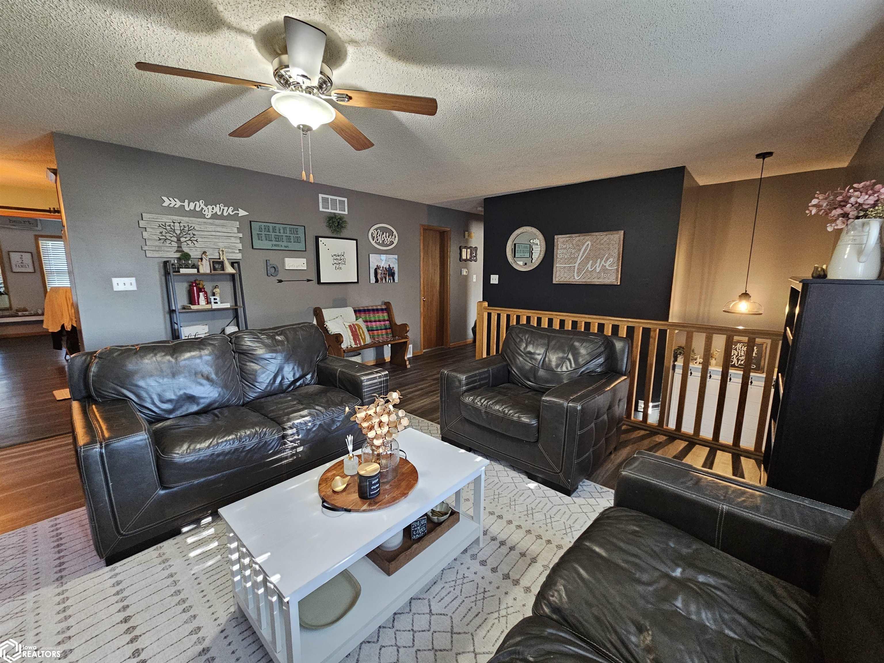 1102 Skyline Drive, Carroll, Iowa image 2