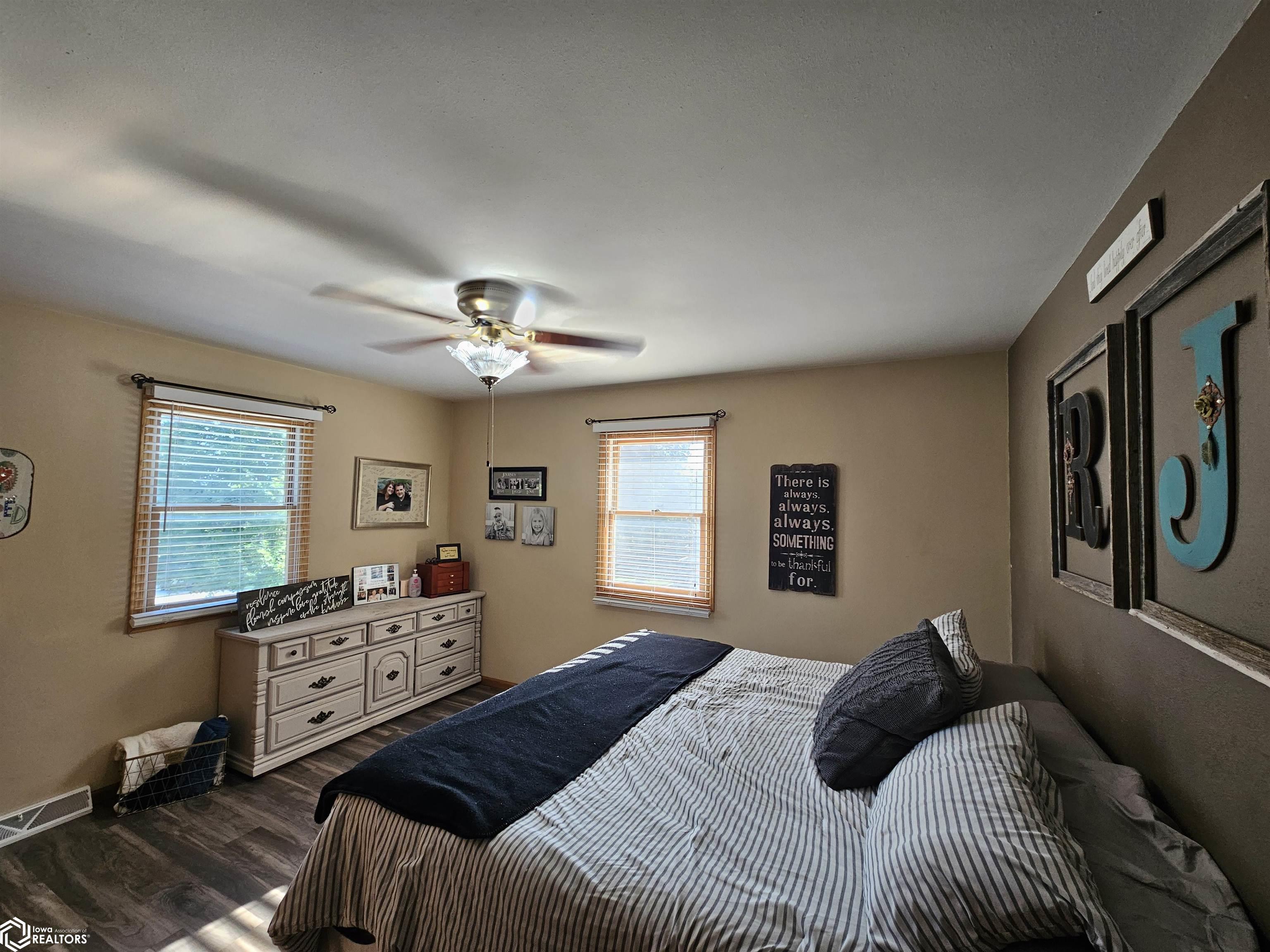 1102 Skyline Drive, Carroll, Iowa image 18