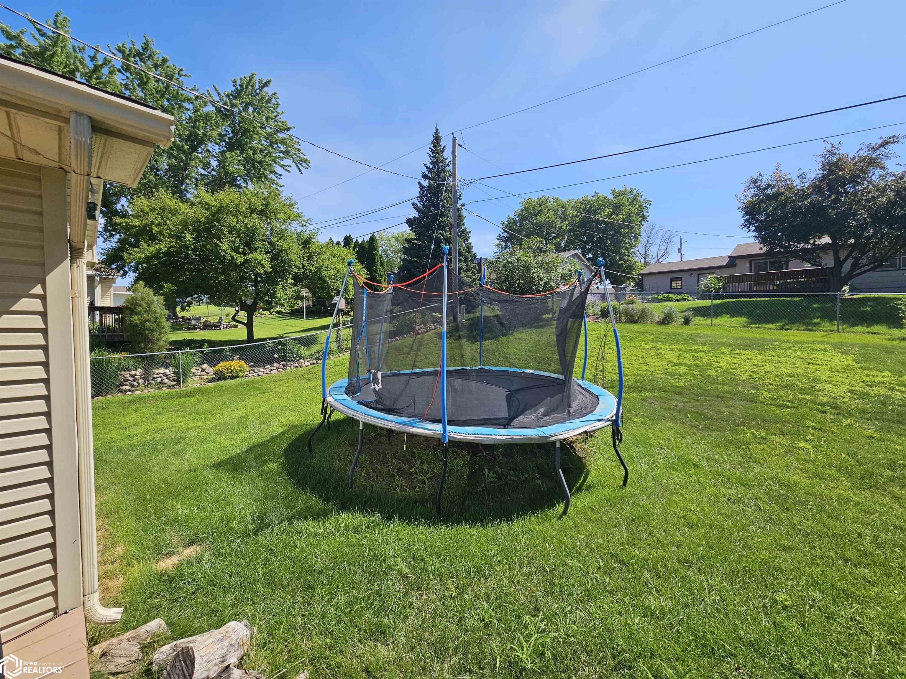 1102 Skyline Drive, Carroll, Iowa image 27