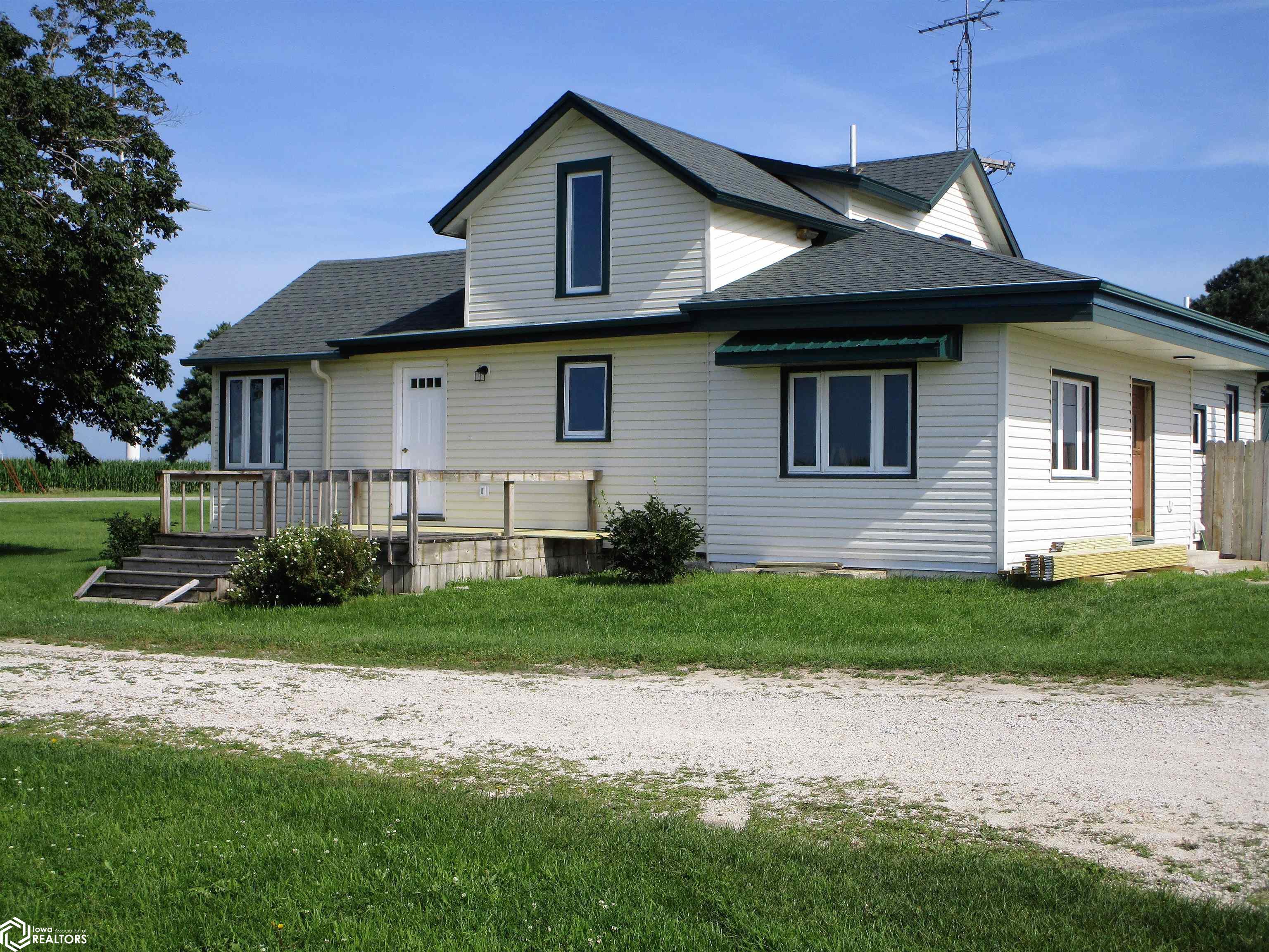 325 Mallard Avenue, Iowa Falls, Iowa image 1