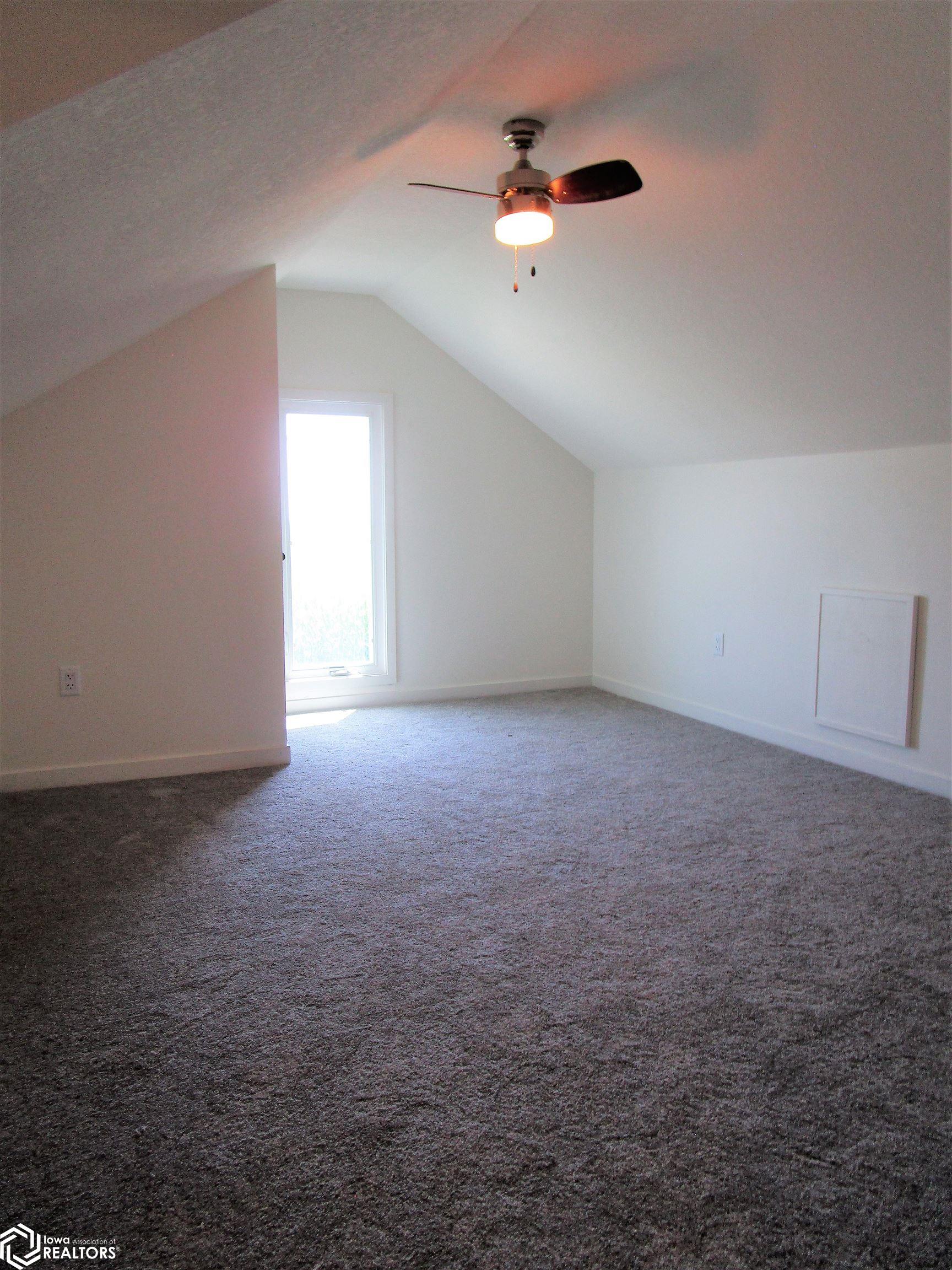 325 Mallard Avenue, Iowa Falls, Iowa image 17