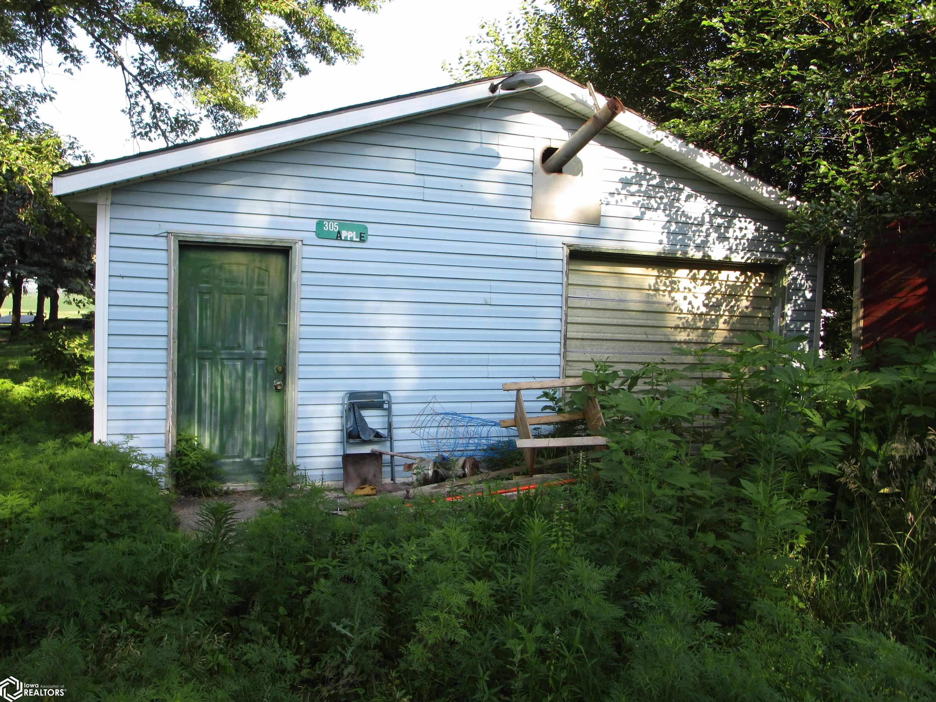 305 Apple Street, New Providence, Iowa image 4