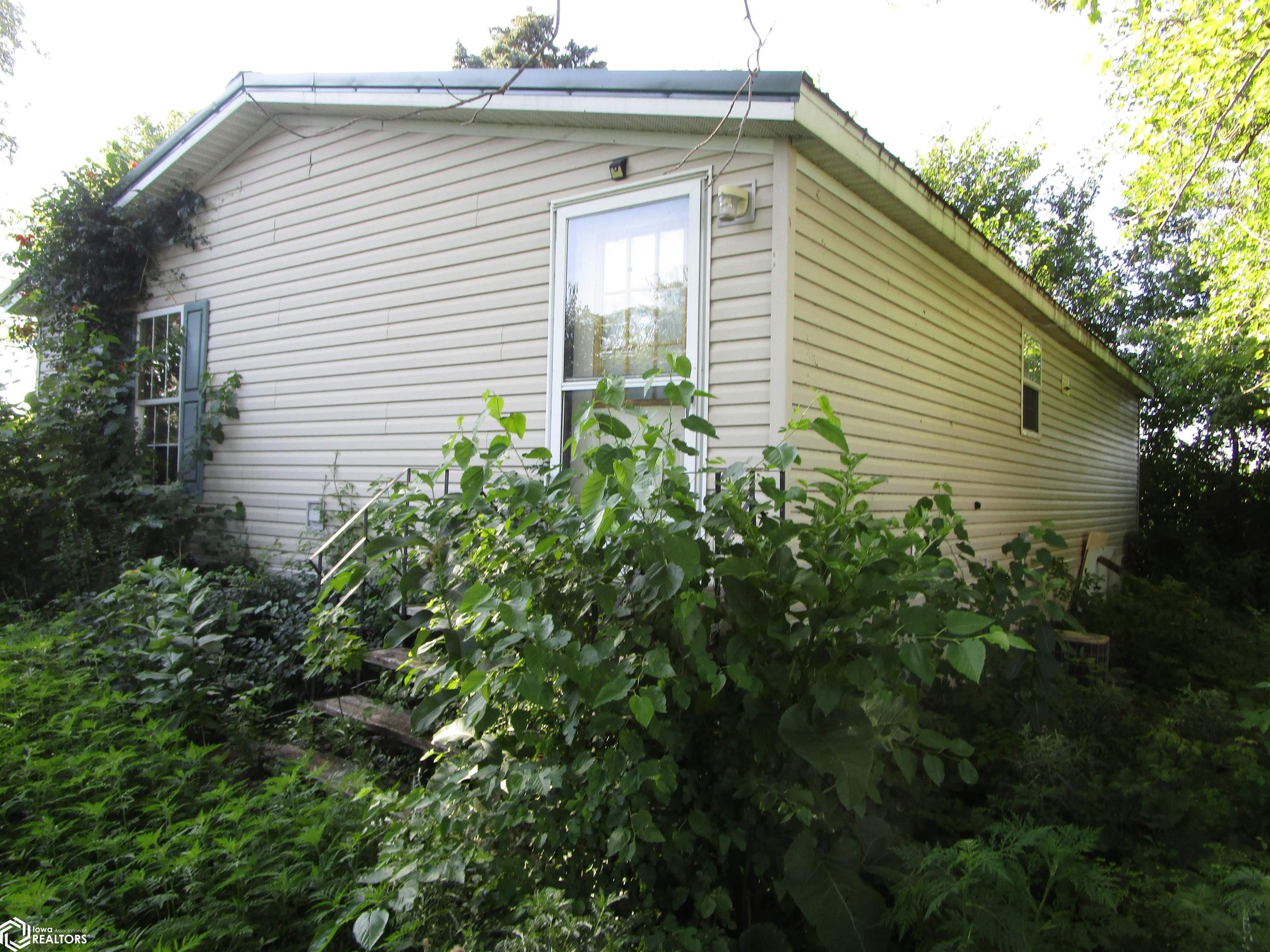 305 Apple Street, New Providence, Iowa image 5