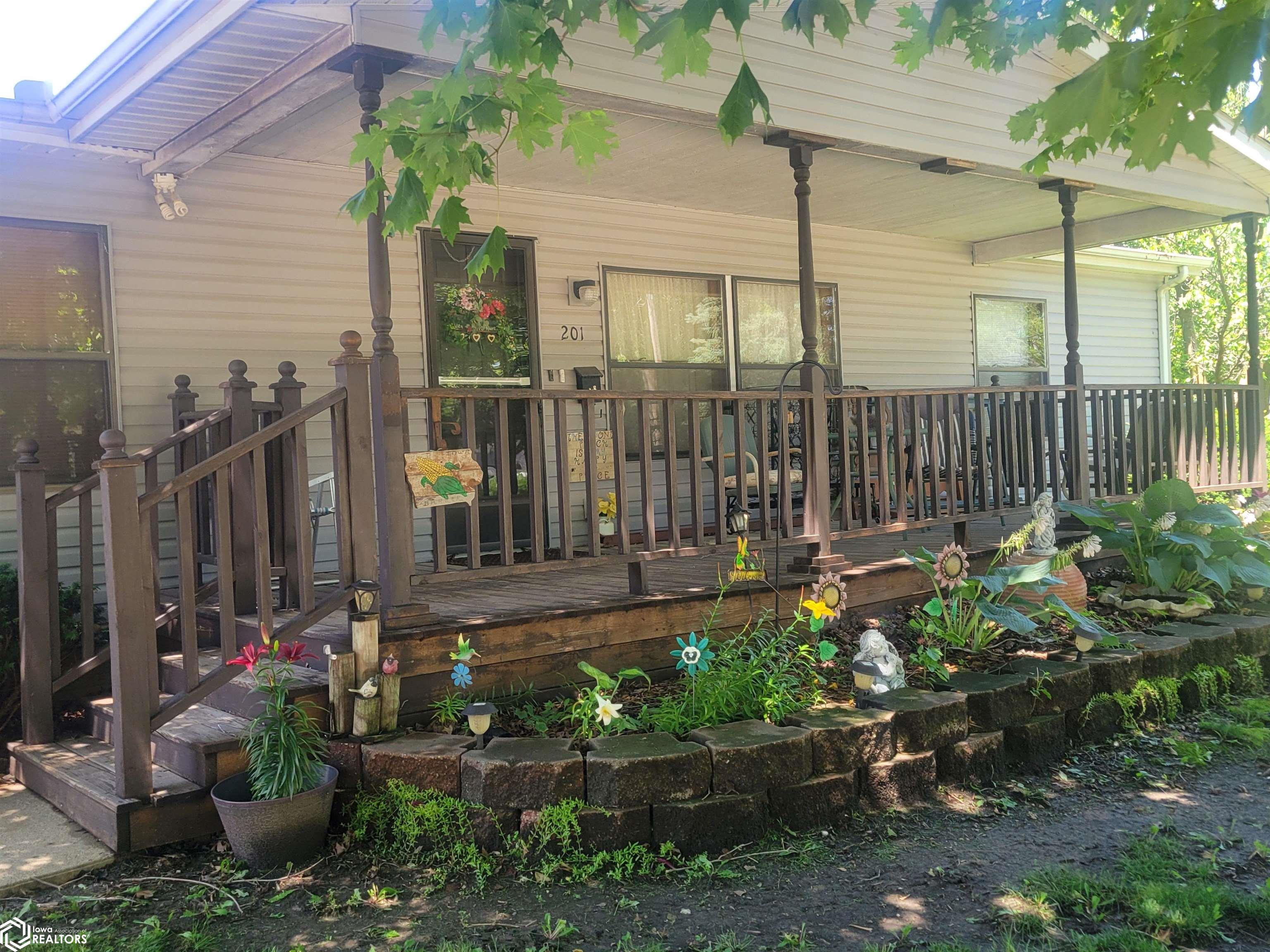 201 S Lincoln Street, Mount Ayr, Iowa image 21