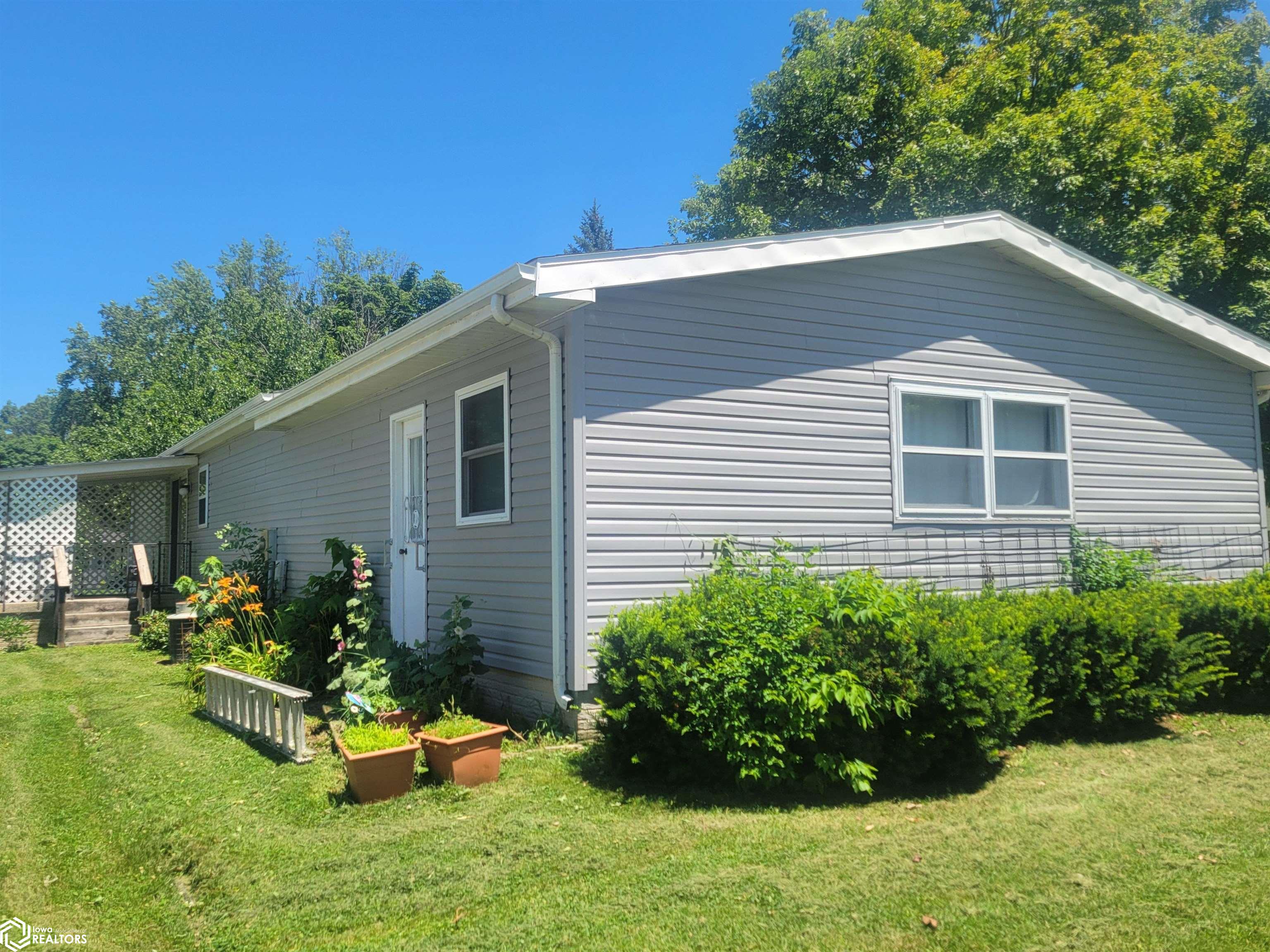 201 S Lincoln Street, Mount Ayr, Iowa image 23