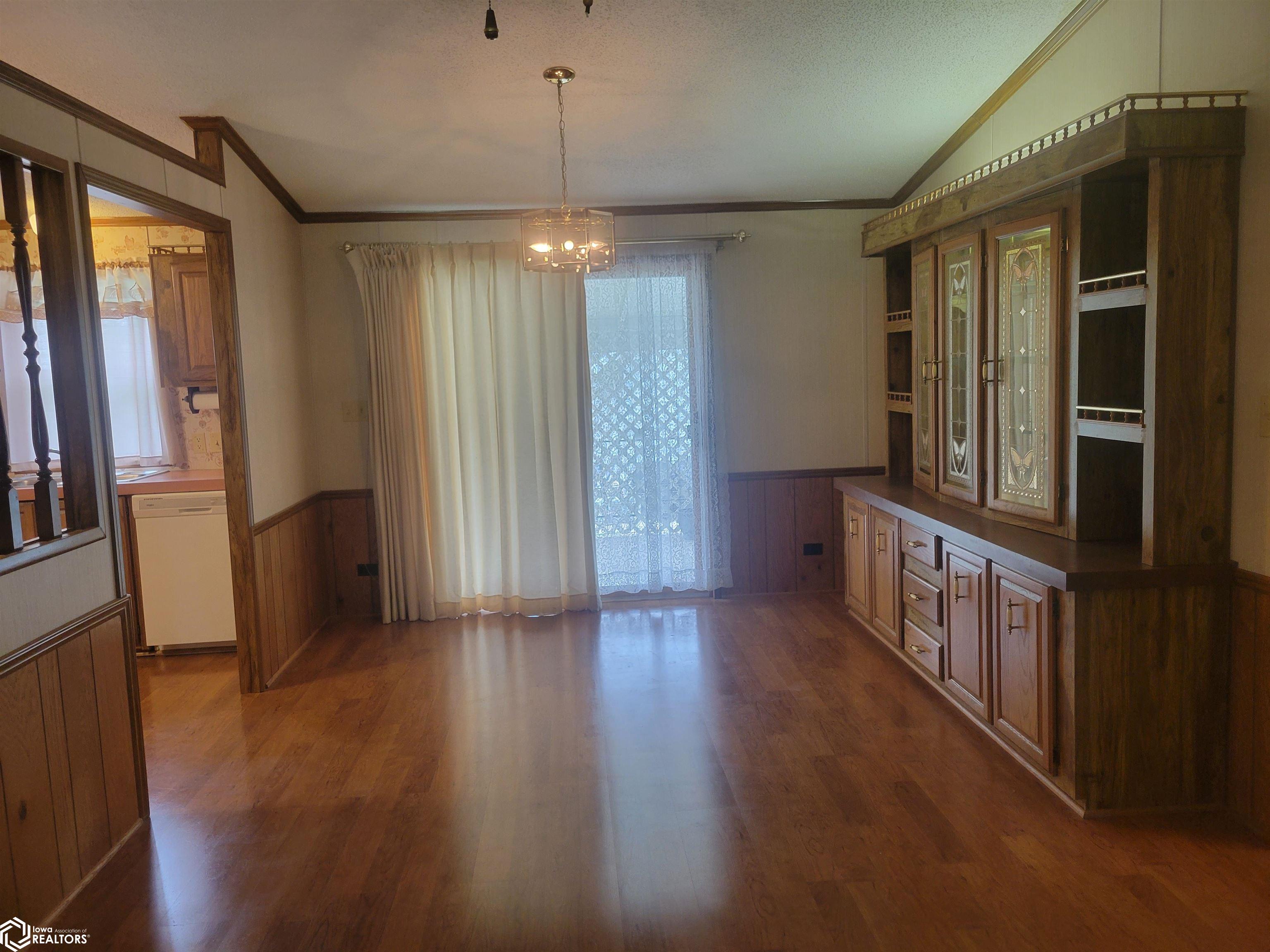 201 S Lincoln Street, Mount Ayr, Iowa image 7