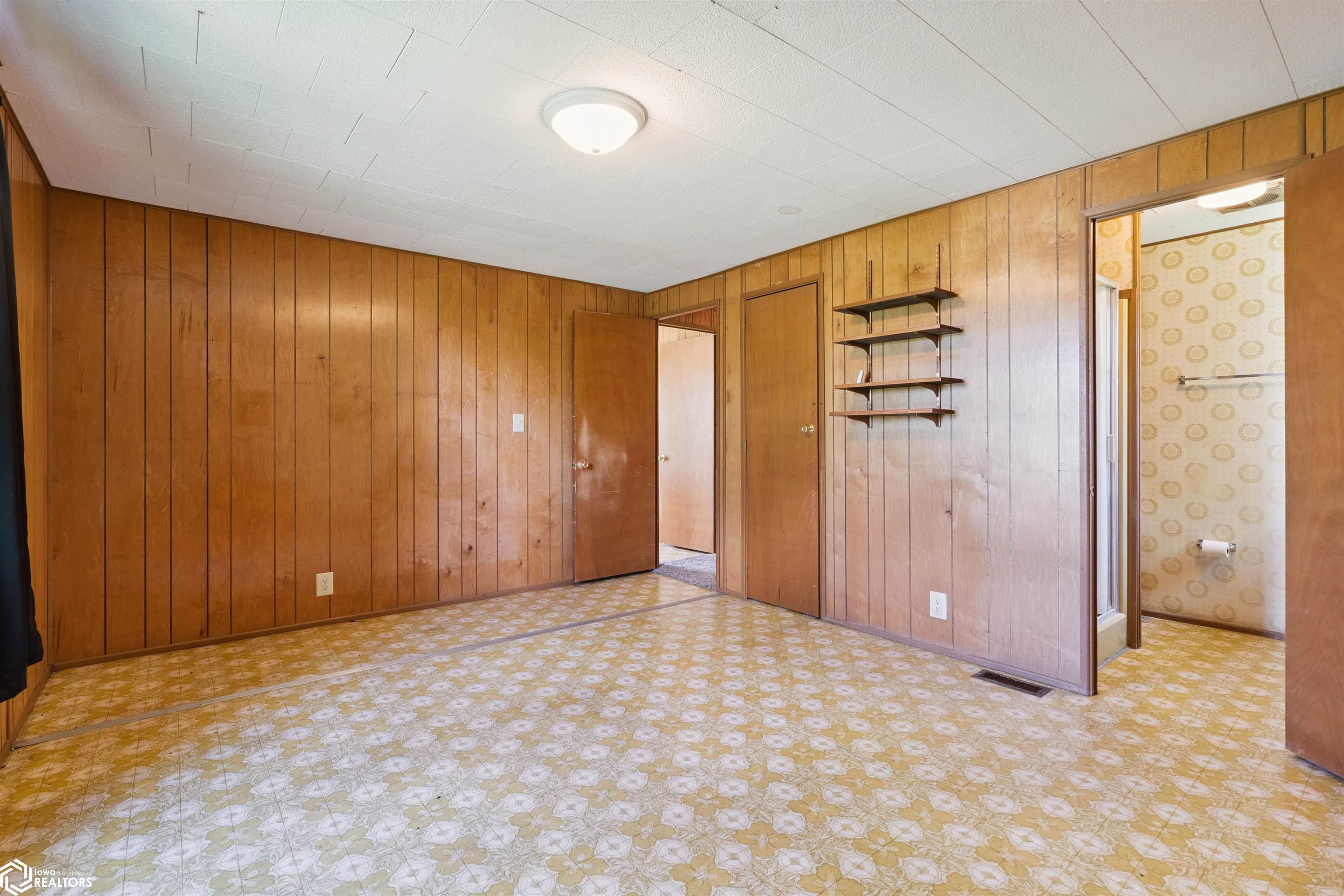 2928 Graham Avenue, Mount Pleasant, Iowa image 20