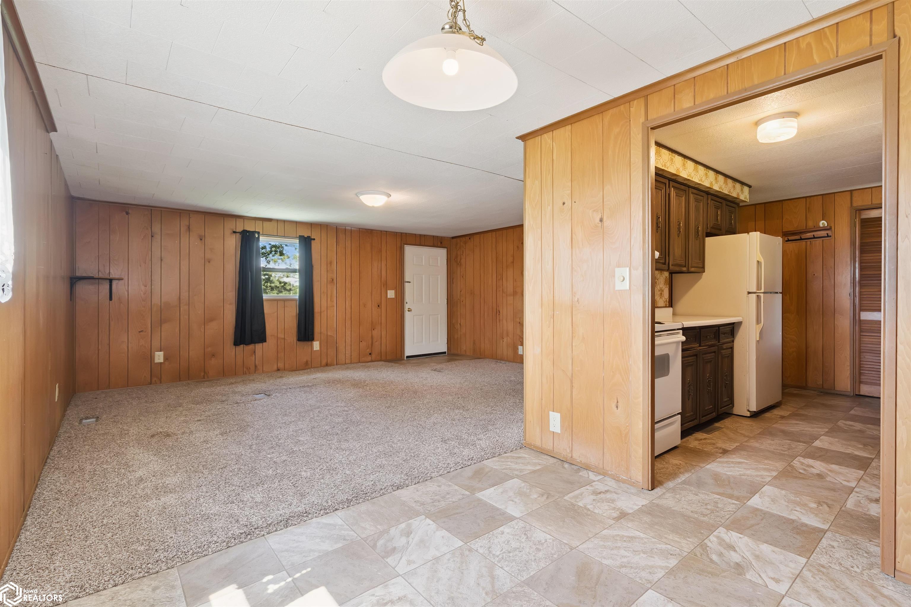 2928 Graham Avenue, Mount Pleasant, Iowa image 9